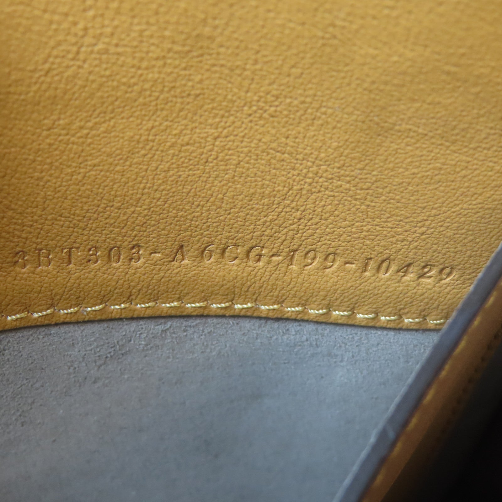 FENDI 牛皮皮革/麂皮皮革Flip Tote Shoulder Bag金扣手挽肩背兩用袋啡色