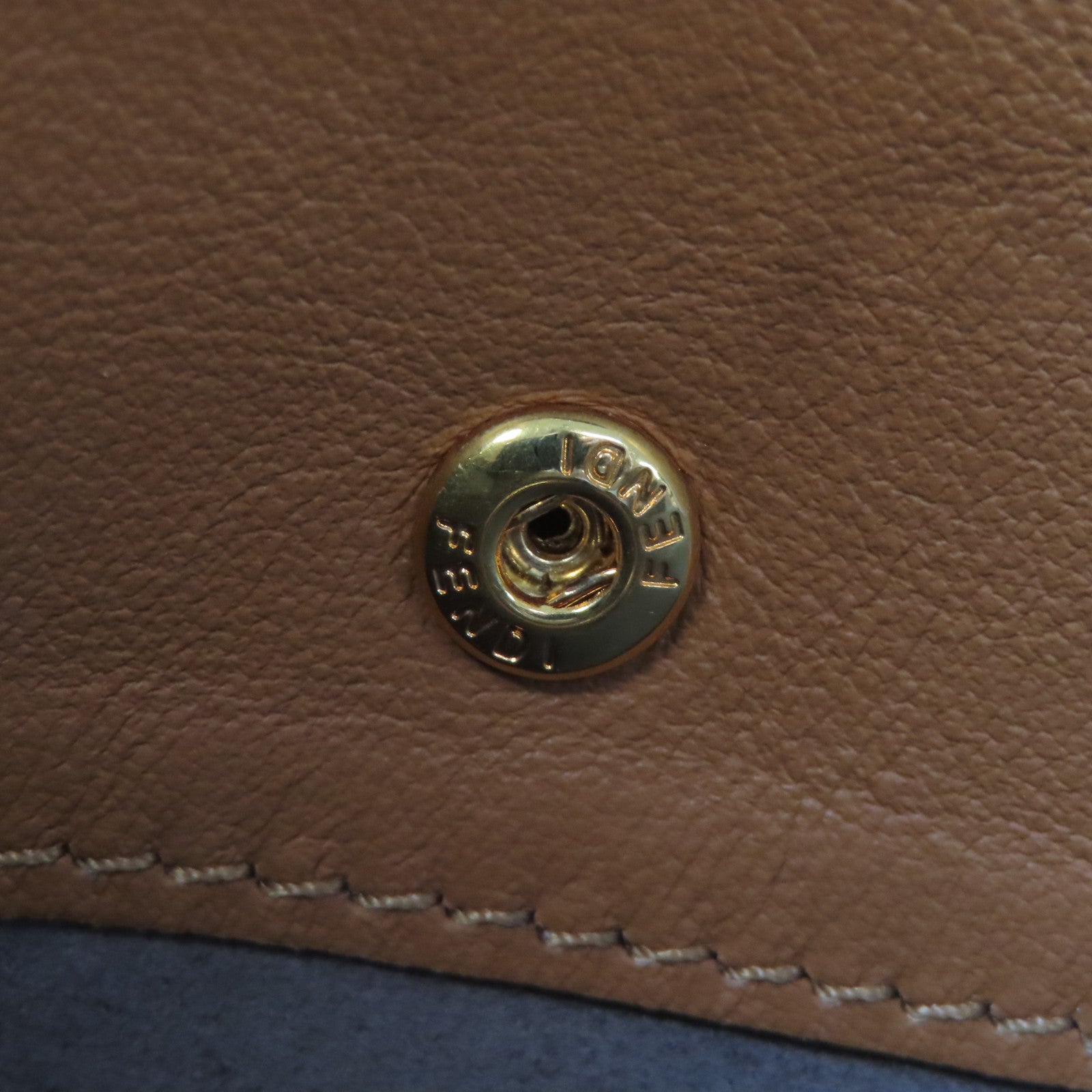 FENDI 牛皮皮革/麂皮皮革Flip Tote Shoulder Bag金扣手挽肩背兩用袋啡色