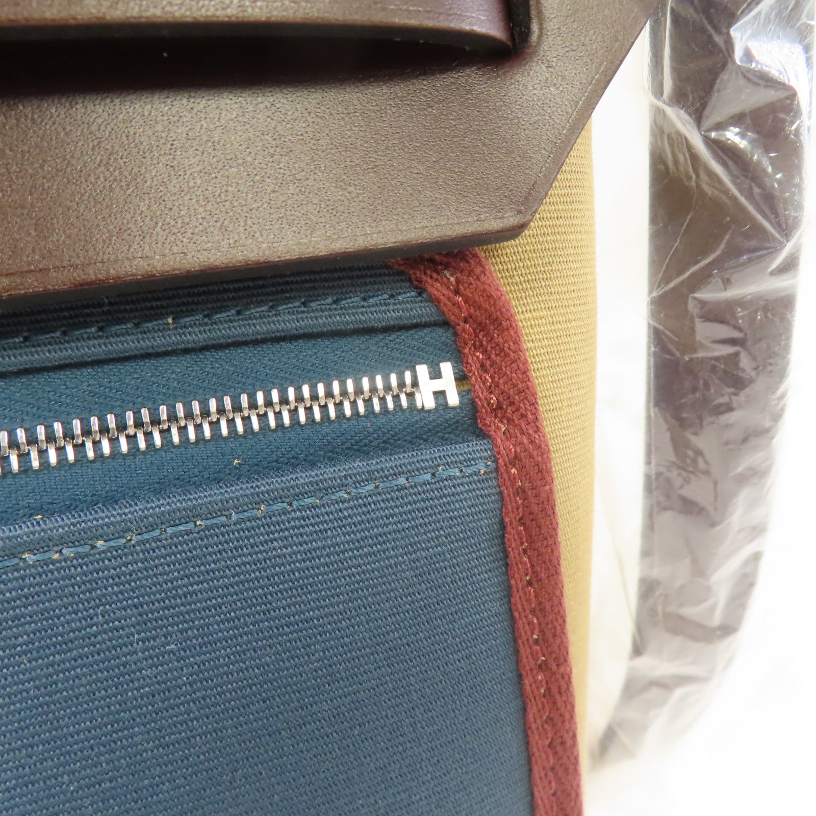 HERMES 帆布Herbag PM銀扣手挽肩背兩用袋風衣卡其色