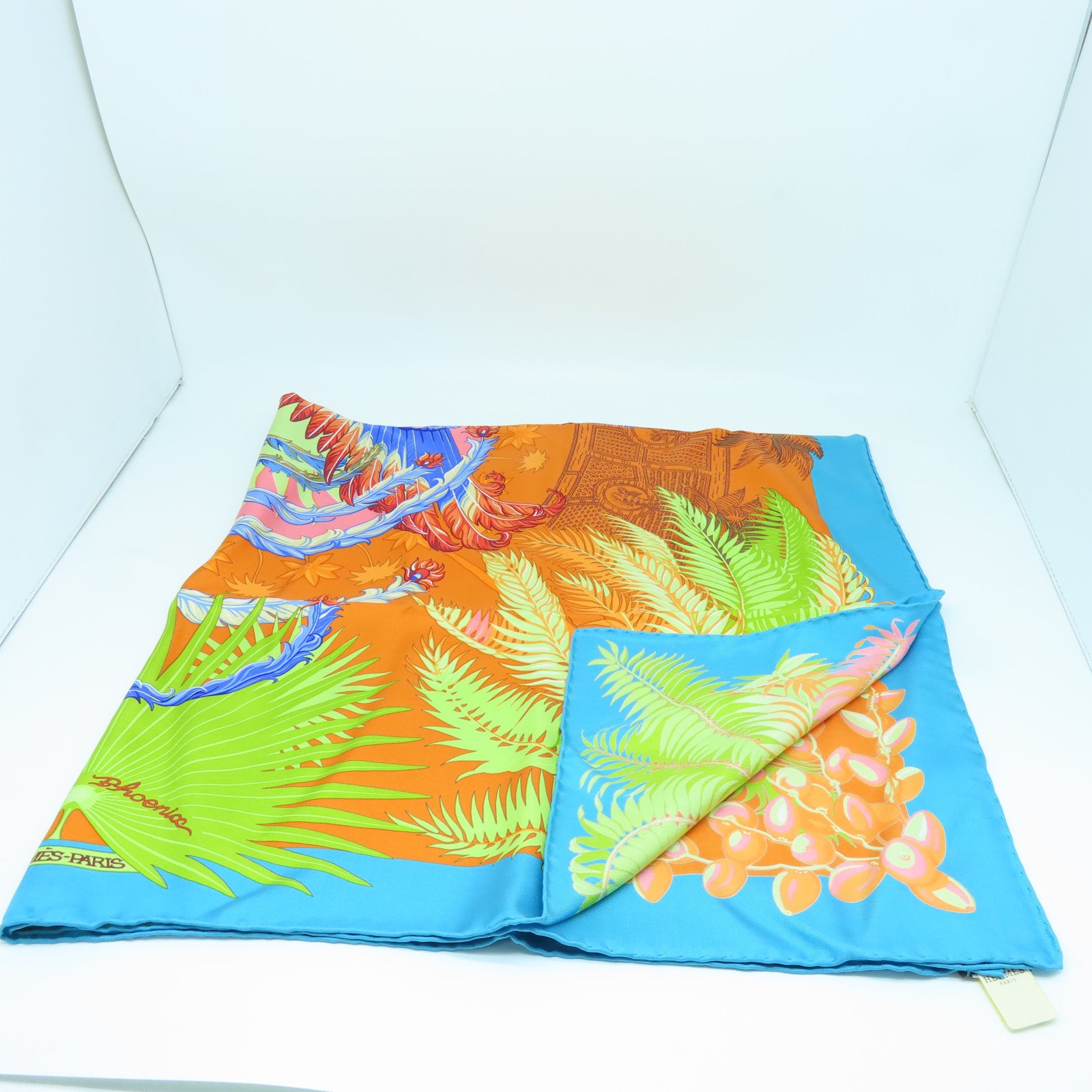 HERMES 丝质90 X 90 Scarf丝巾彩色