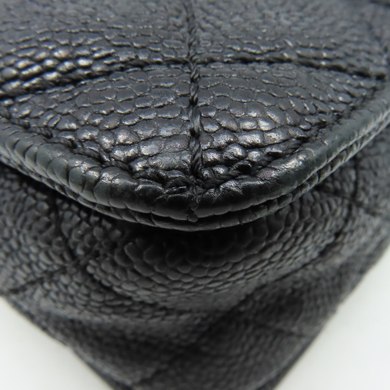 CHANEL 菱格Caviar皮革Chain Shoulder Bag金扣鏈帶肩背袋黑色