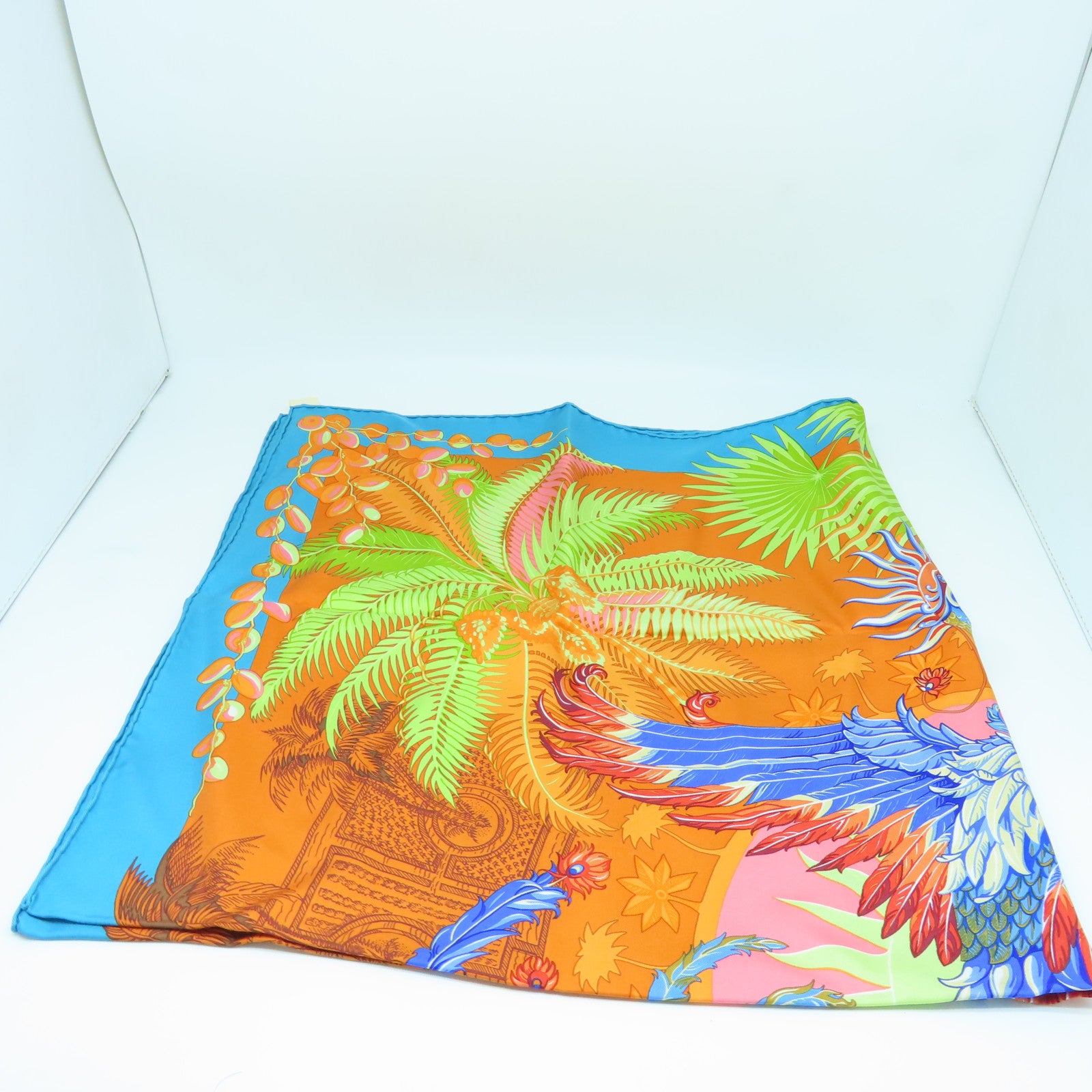 HERMES 丝质90 X 90 Scarf丝巾彩色