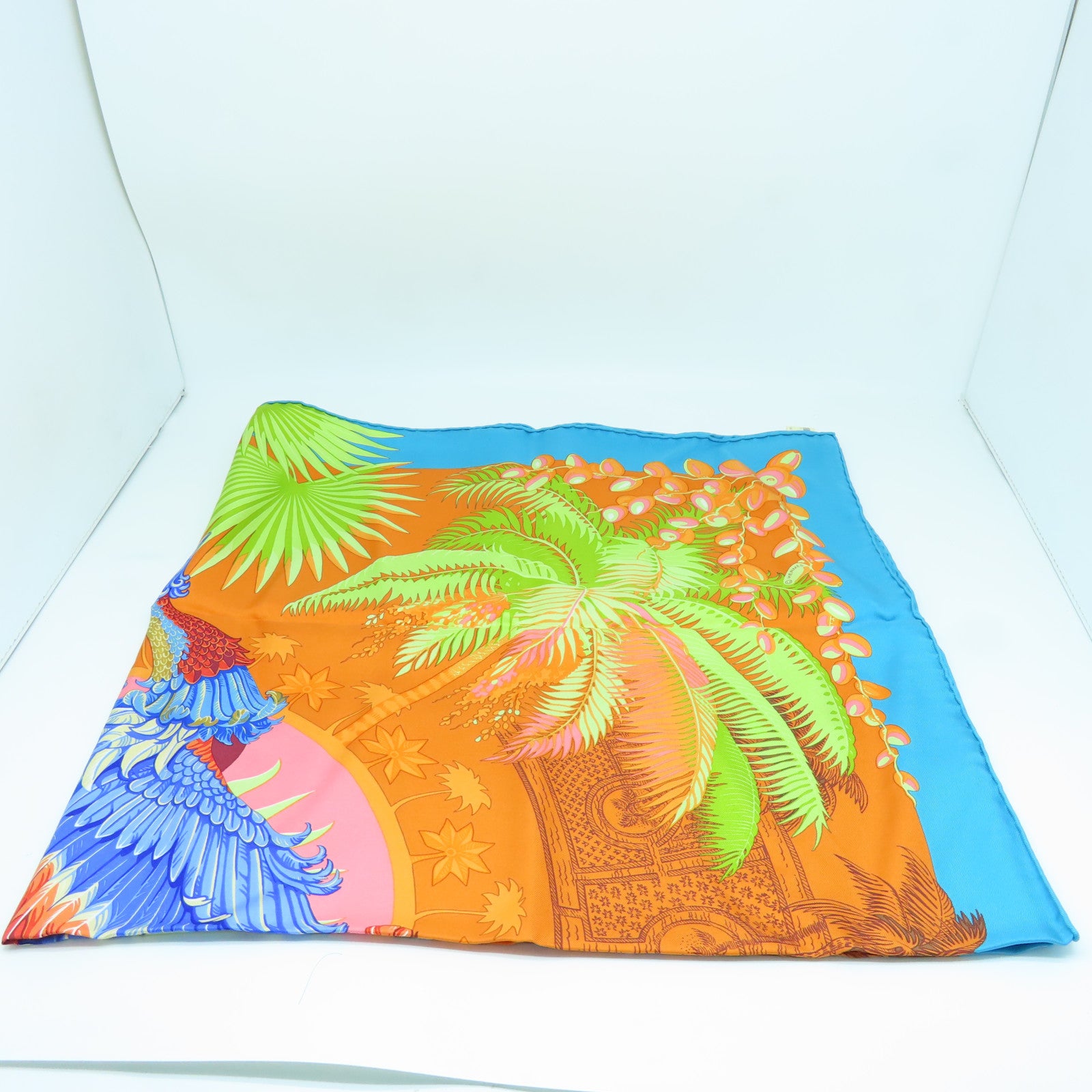 HERMES 丝质90 X 90 Scarf丝巾彩色