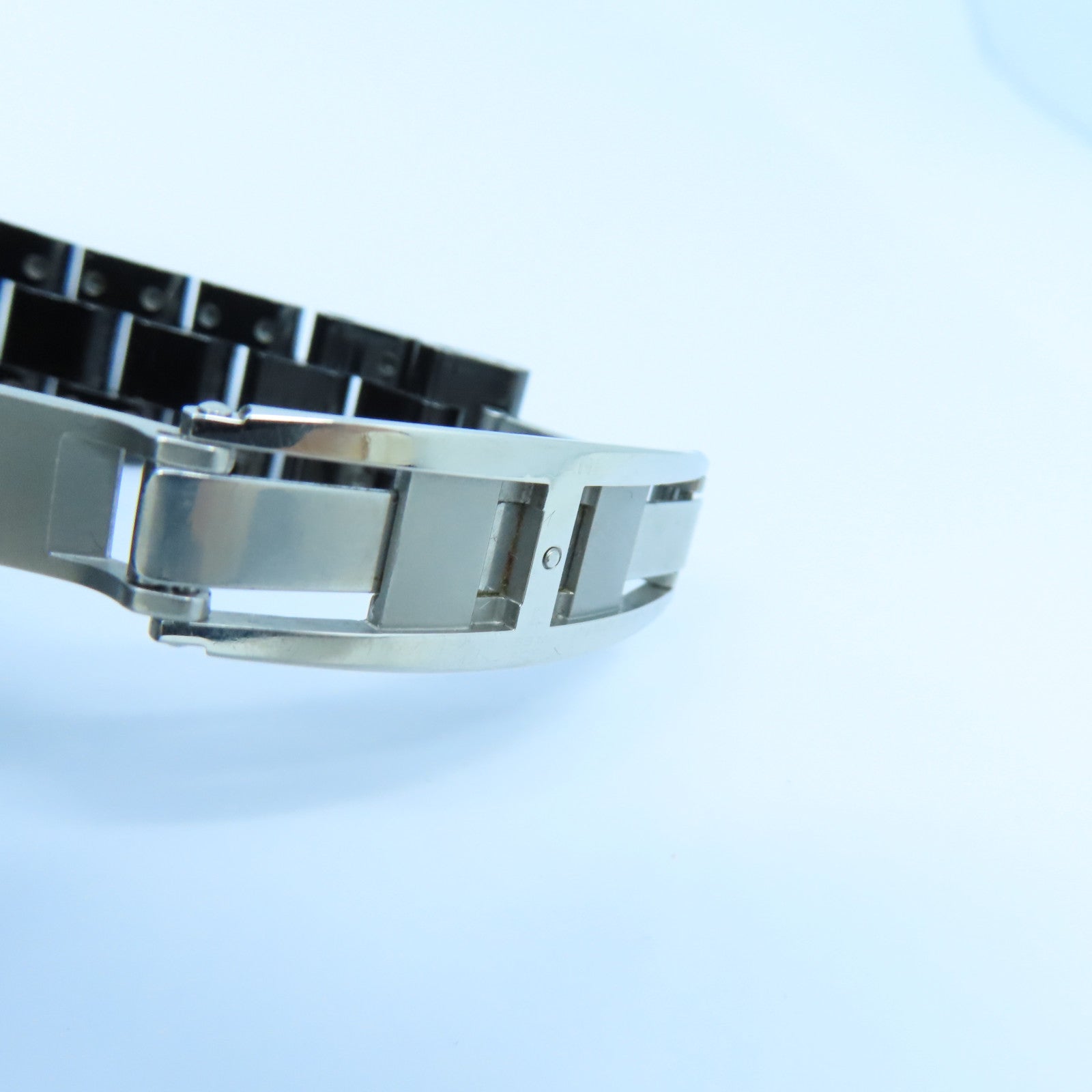 CHANEL J12 watch ceramic watch quartz movement black