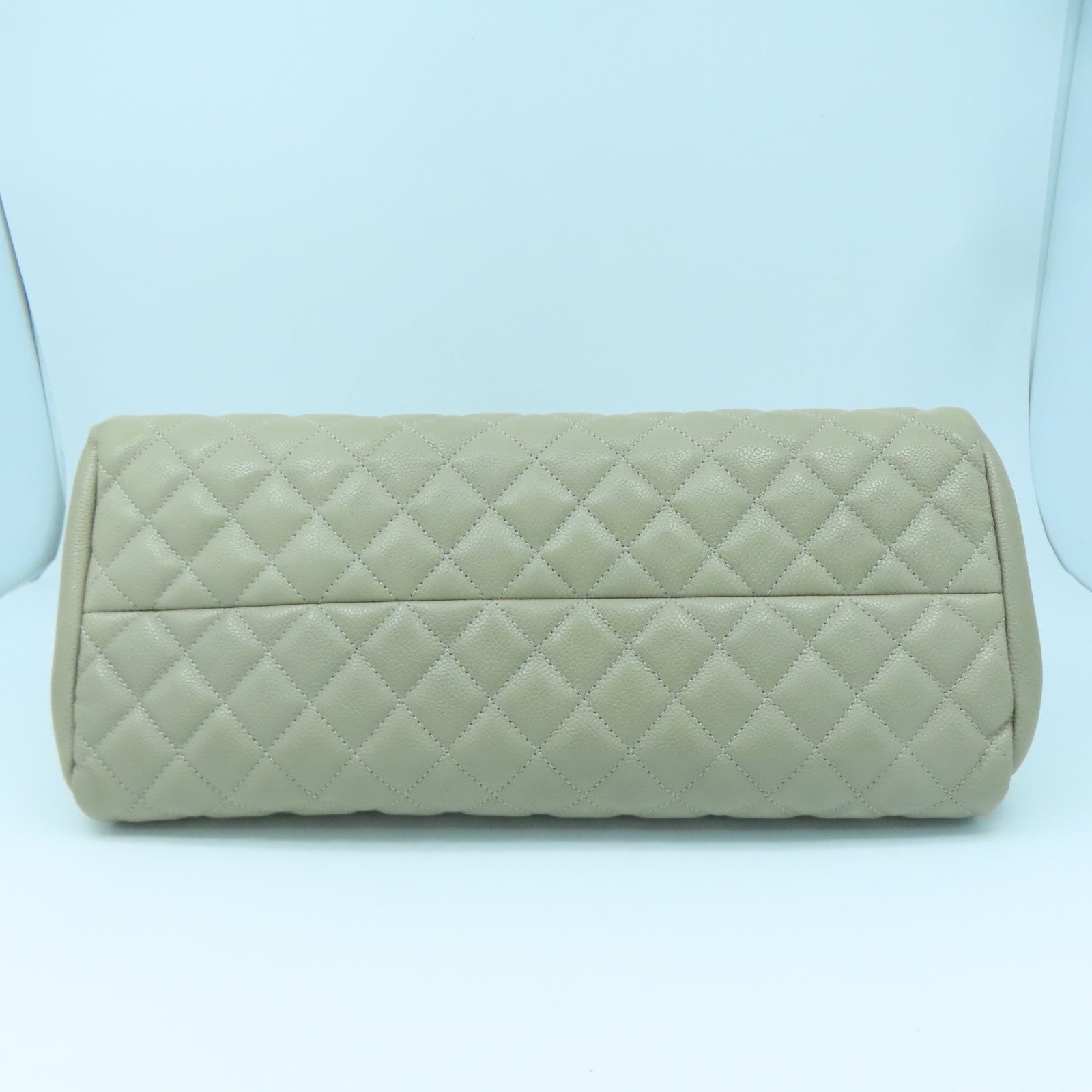 CHANEL rhombic cowhide leather Chain Shoulder silver buckle gray