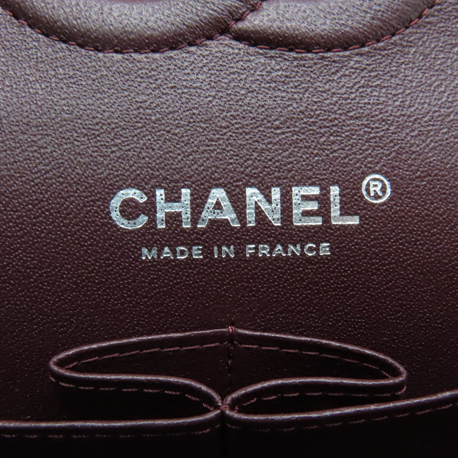 CHANEL 菱格Caviar皮革Classic 25cm银扣链带肩背袋黑色