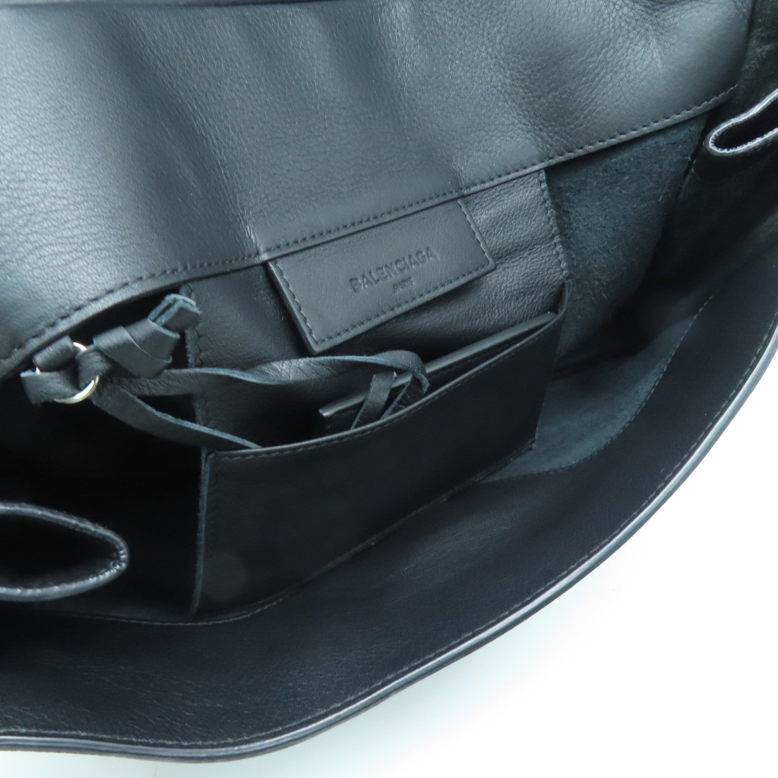 BALENCIAGA 羊皮皮革Clutch Bag银扣手拿包黑色