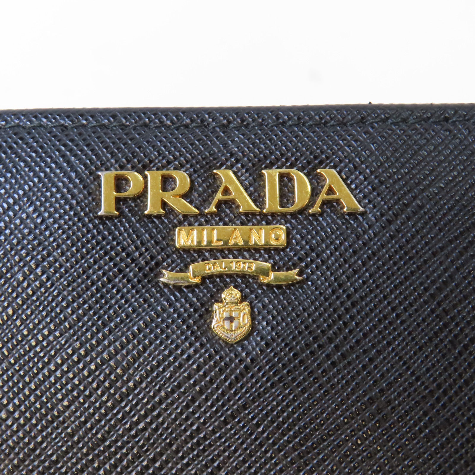 PRADA Saffiano皮革Wallet金扣錢包黑色