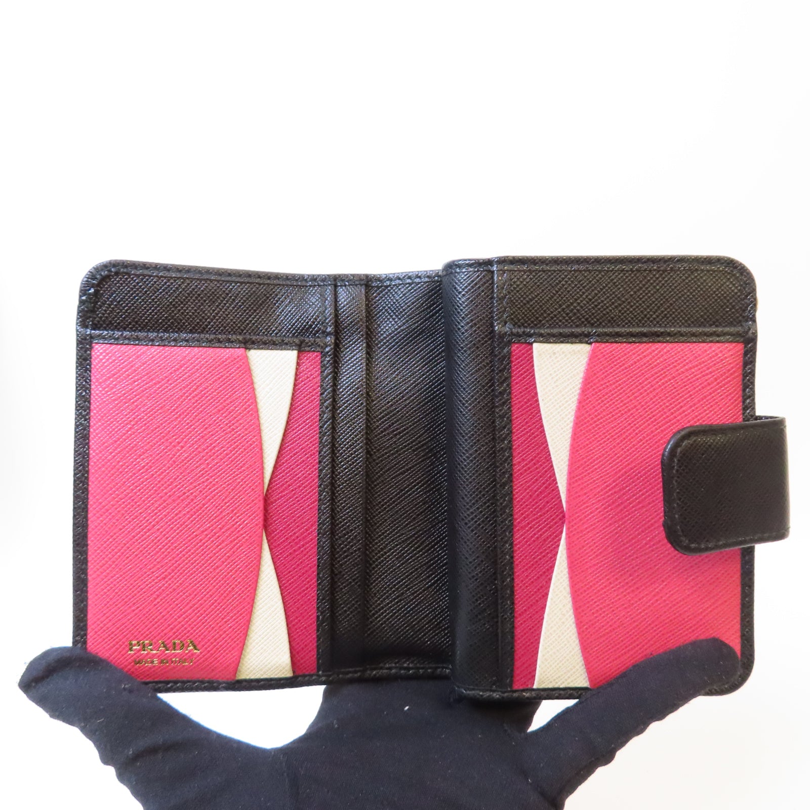 PRADA Saffiano皮革Wallet金扣錢包黑色