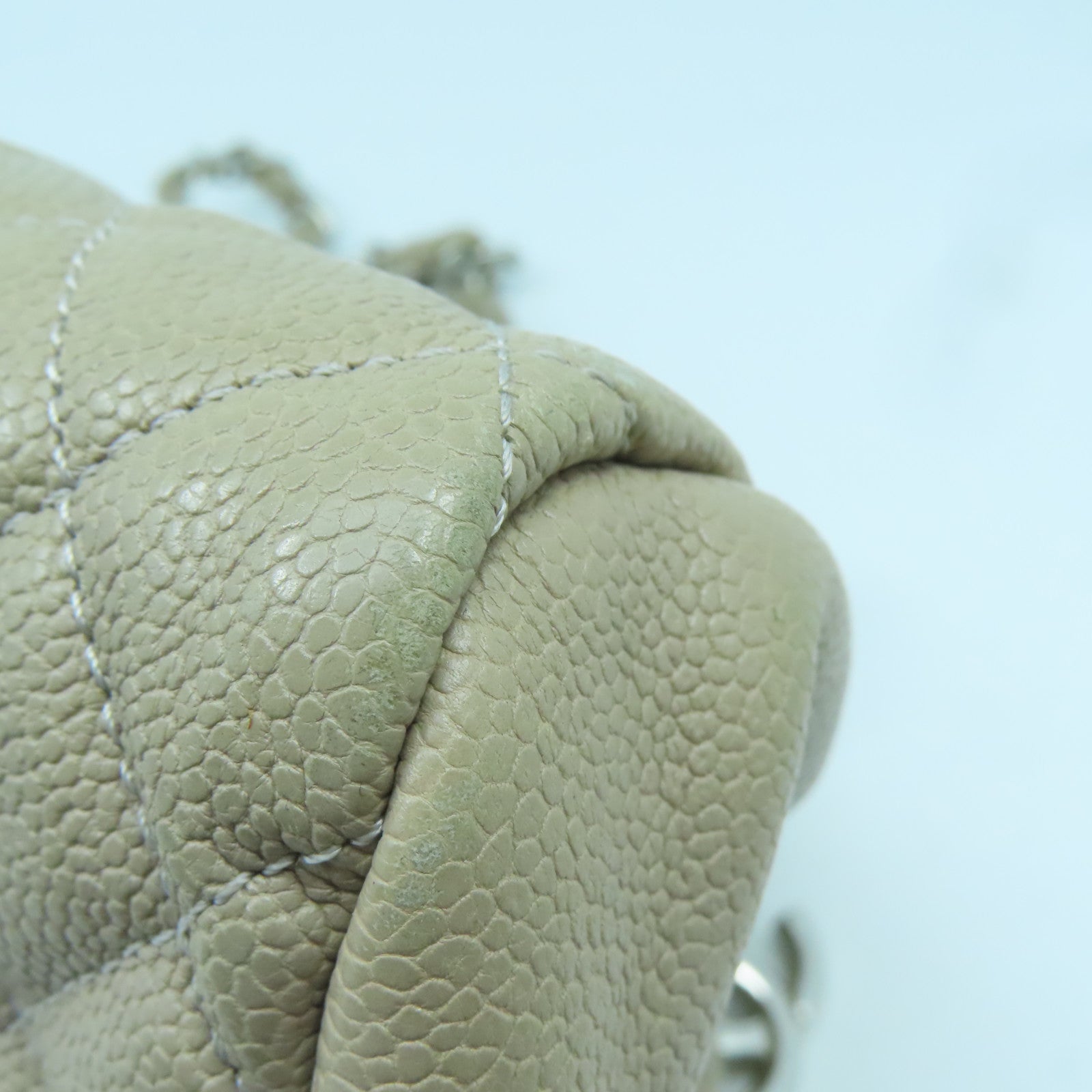 CHANEL rhombic cowhide leather Chain Shoulder silver buckle gray
