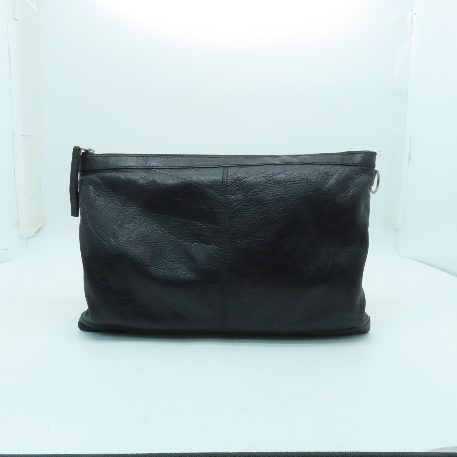 BALENCIAGA 牛皮皮革Clutch Bag银扣手拿包黑色