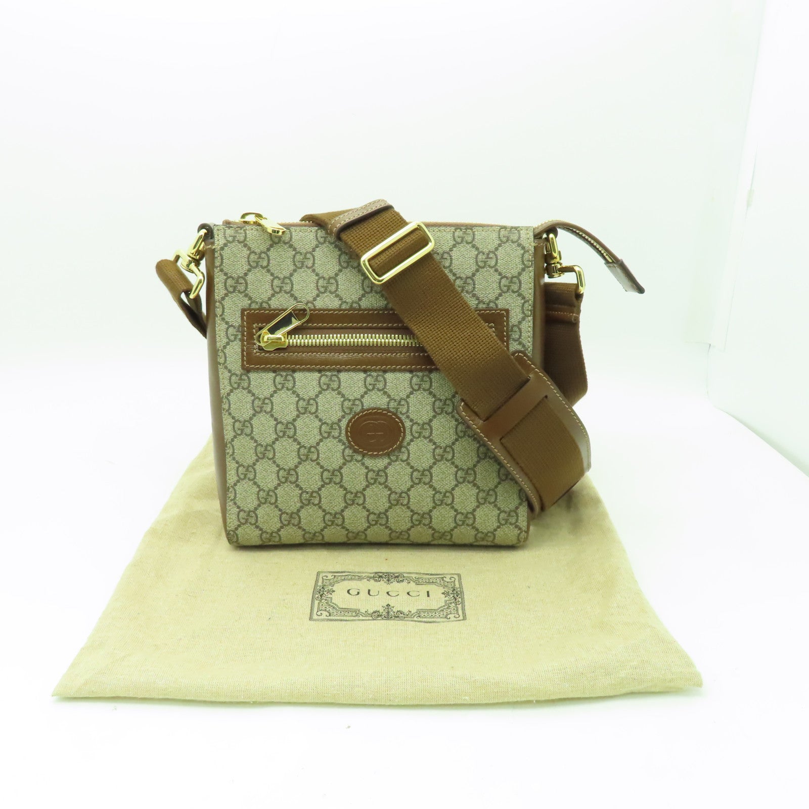 GUCCI 塗層帆布GG Supreme金扣肩背袋啡色