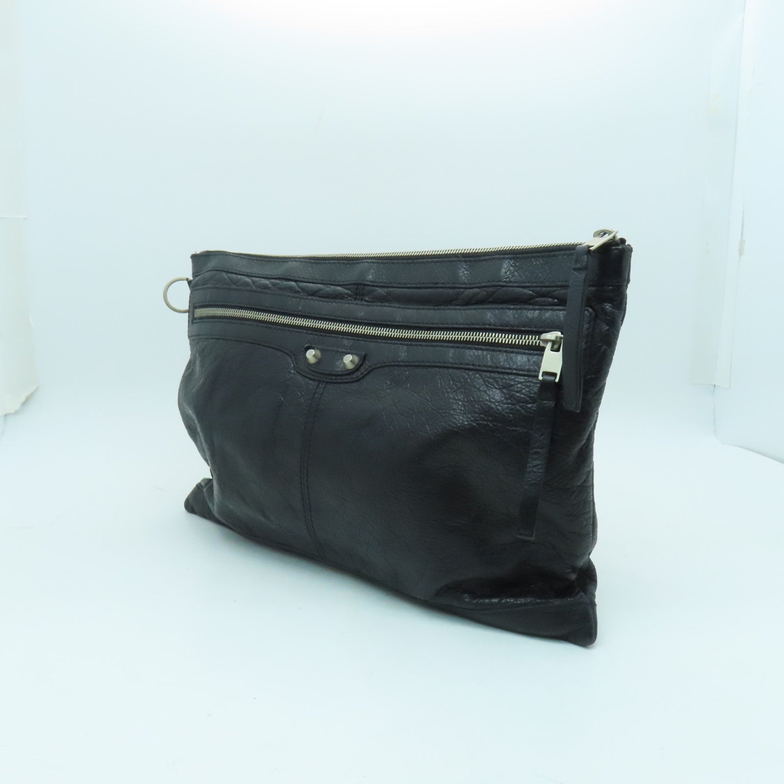 BALENCIAGA 牛皮皮革Clutch Bag银扣手拿包黑色