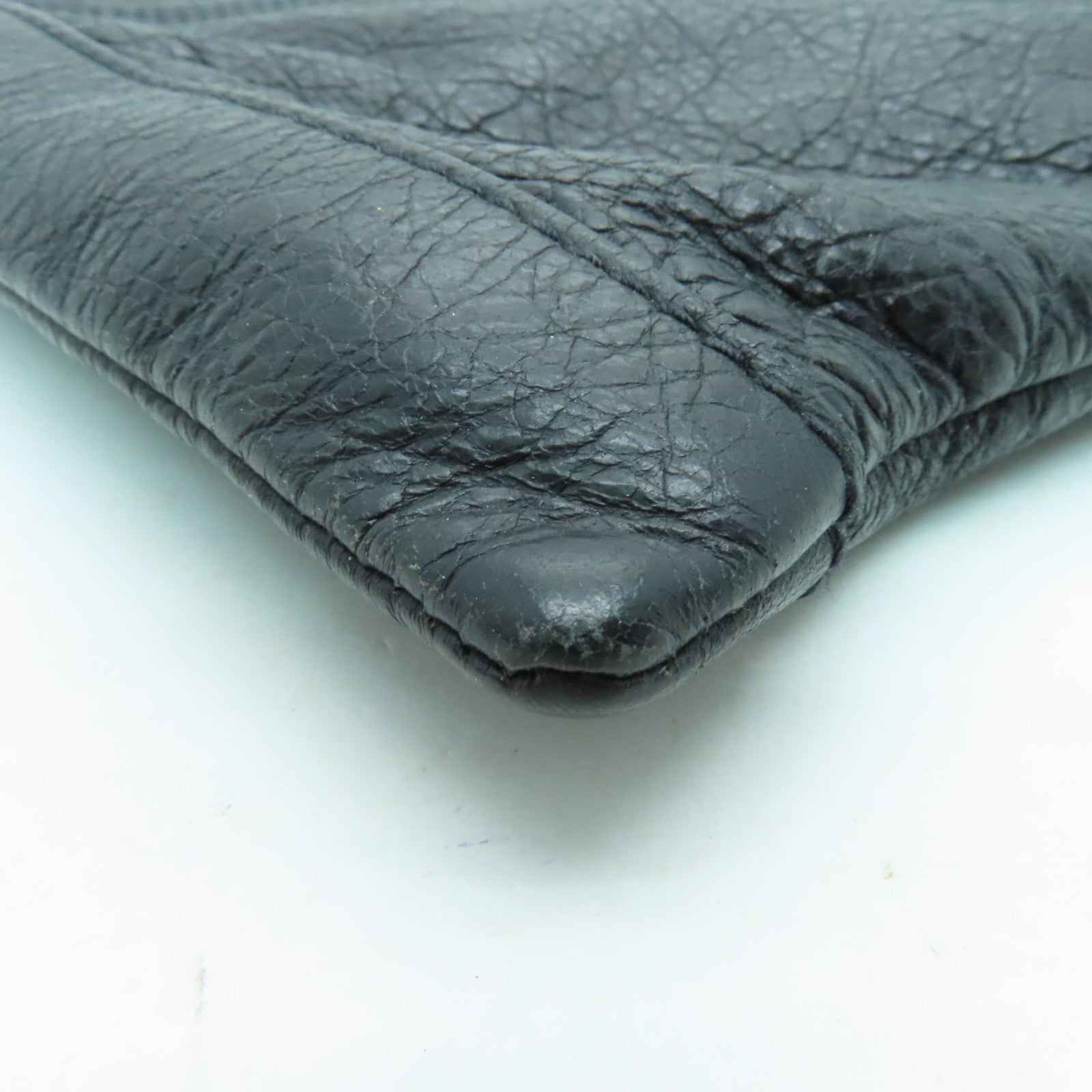 BALENCIAGA 牛皮皮革Clutch Bag银扣手拿包黑色