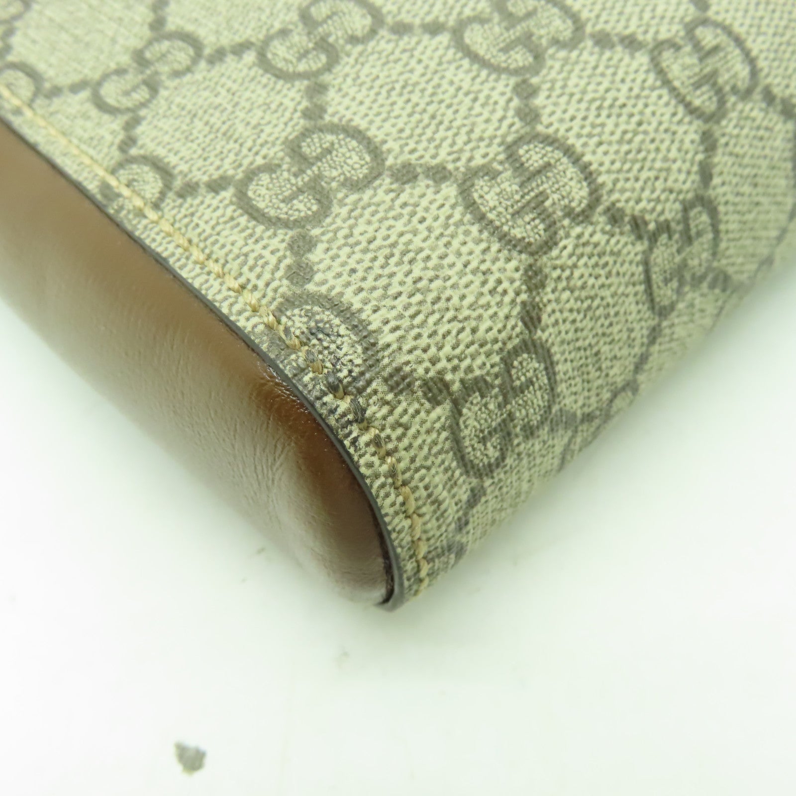 GUCCI 塗層帆布GG Supreme金扣肩背袋啡色
