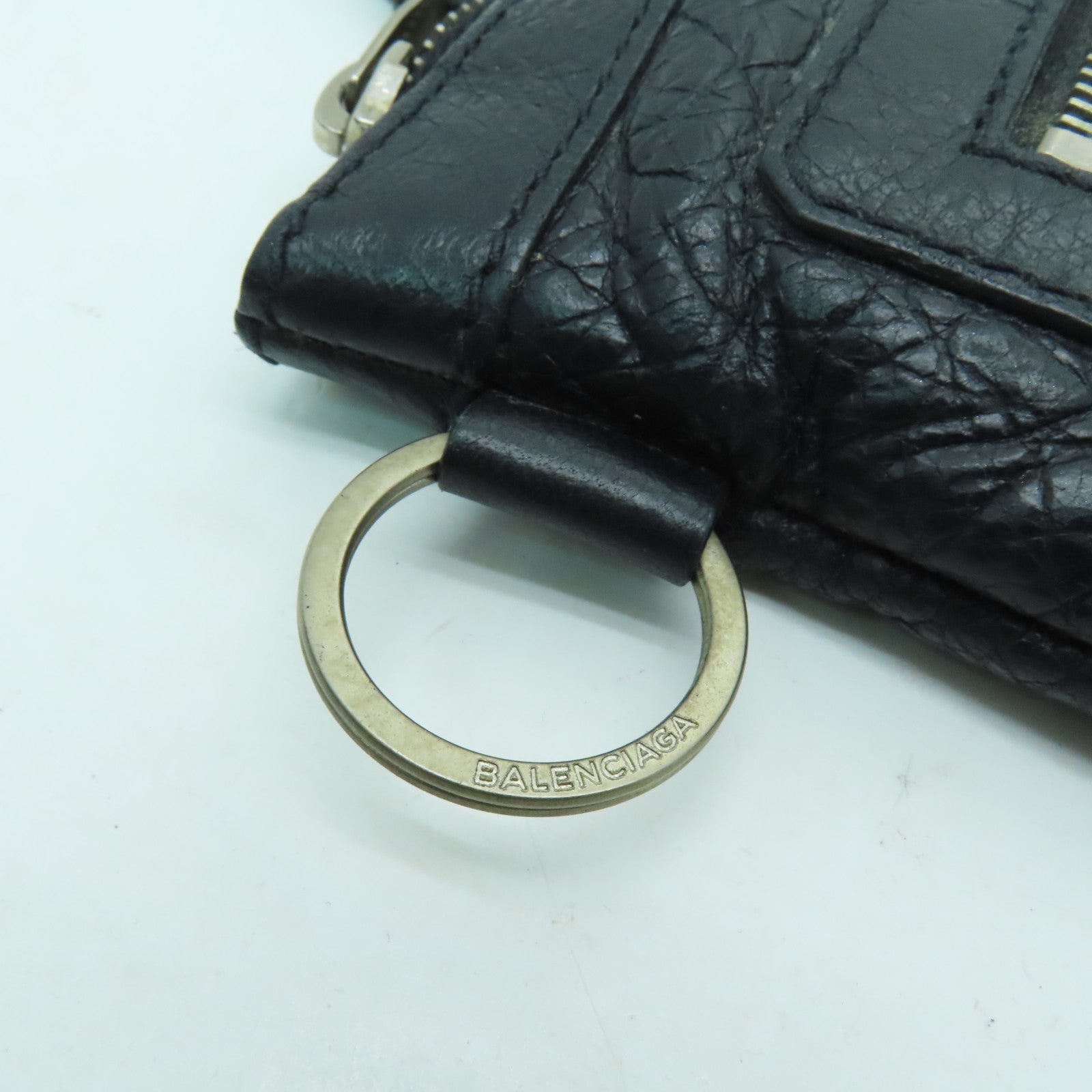 BALENCIAGA 牛皮皮革Clutch Bag银扣手拿包黑色