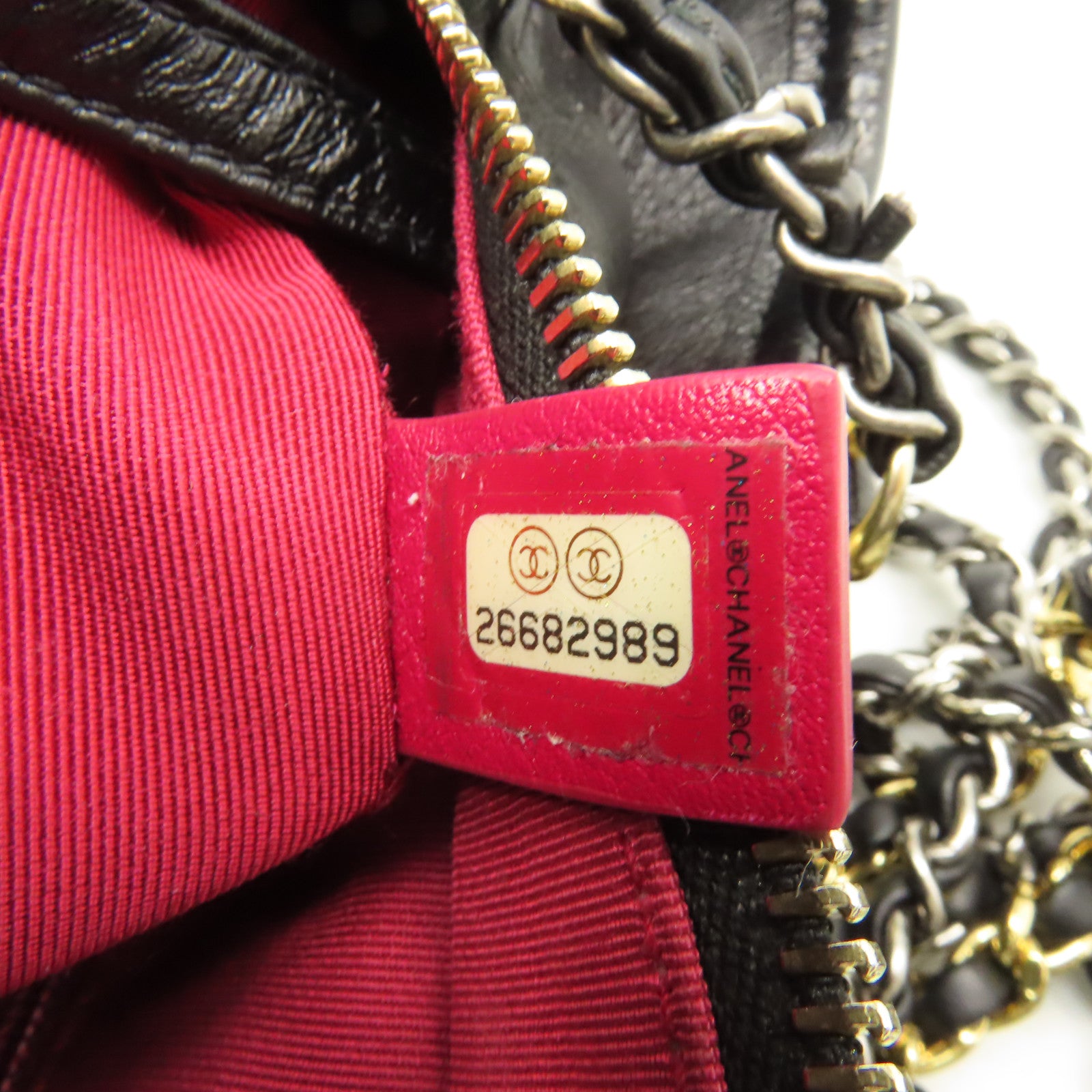 CHANEL 菱格羊皮皮革Gabrielle Hobo Small Chain Shoulder Bag金扣鏈帶肩背袋黑色