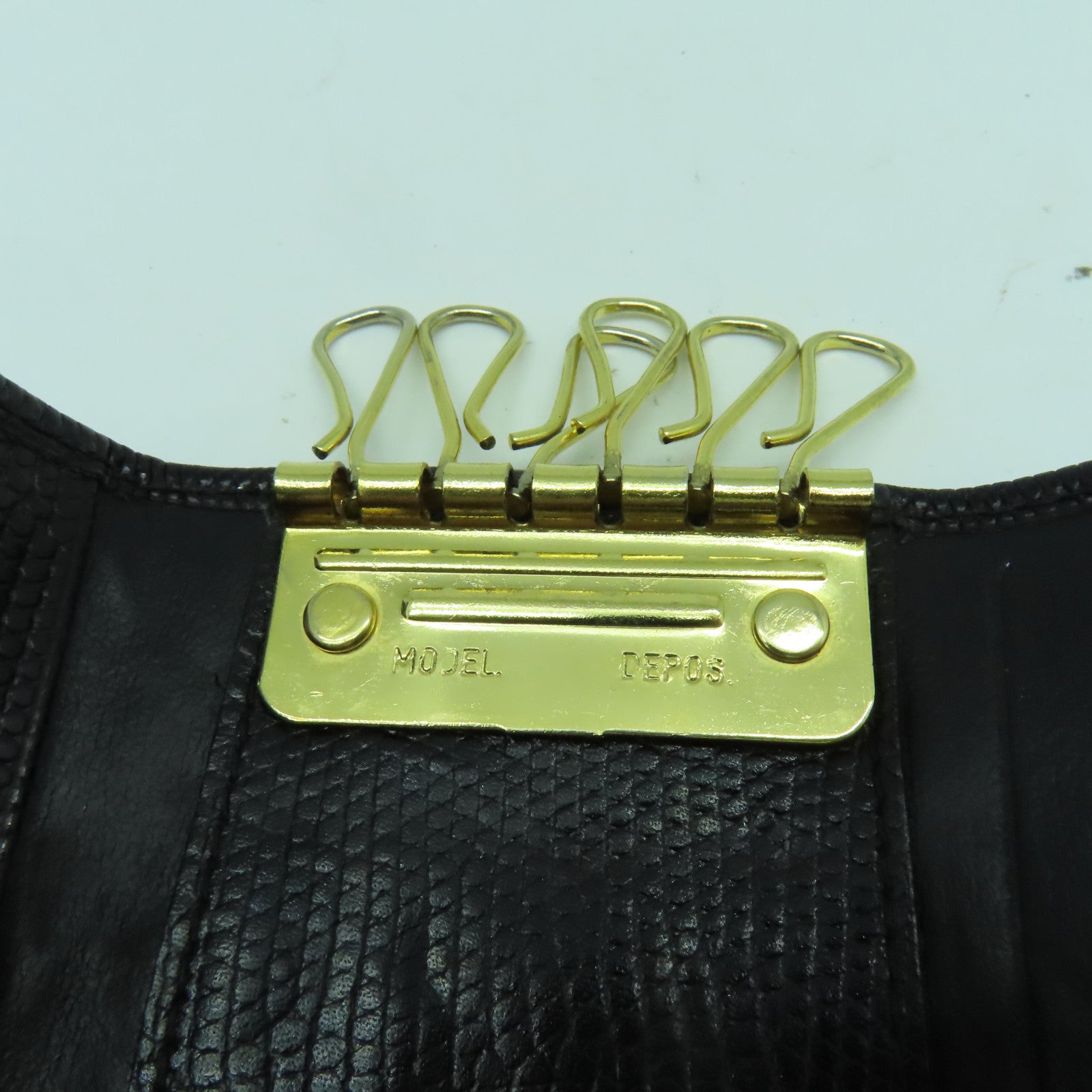 Salvatore Ferragamo 牛皮皮革Key Case金扣鎖匙包黑色