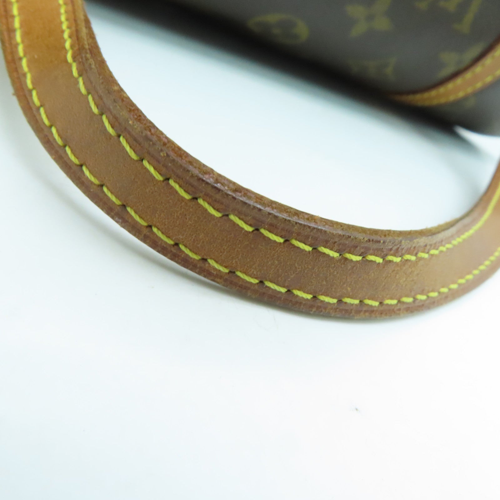 LOUIS VUITTON Monogram Papillon PM金扣手挽袋啡色