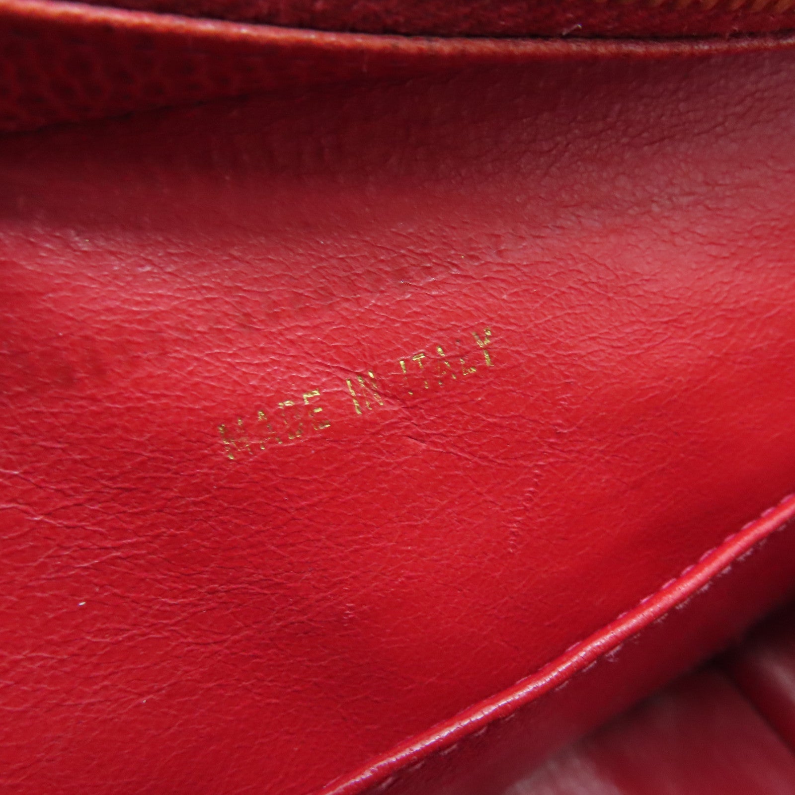 CHANEL cowhide leather Handbag gold buckle handle chain with shoulder bag red
