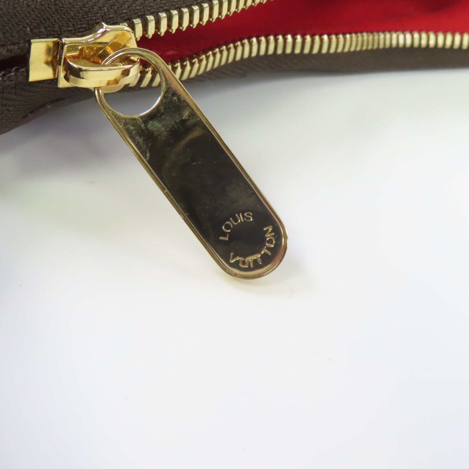 LOUIS VUITTON Damier Thames GM金扣肩背袋啡色