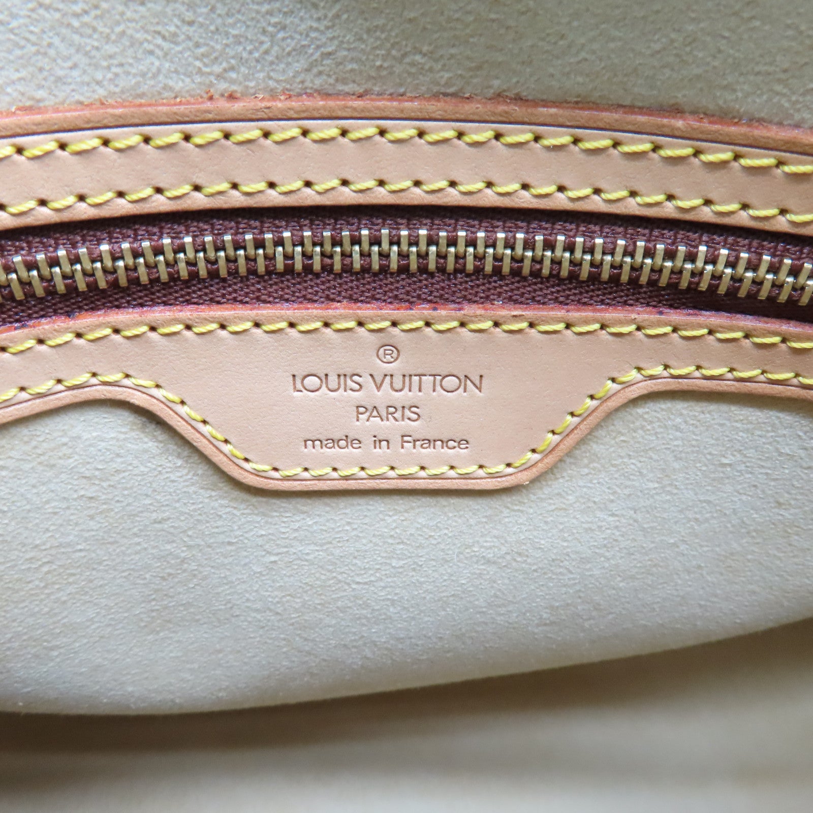 LOUIS VUITTON Monogram Looping MM Gold Buckle Shoulder Bag Brown