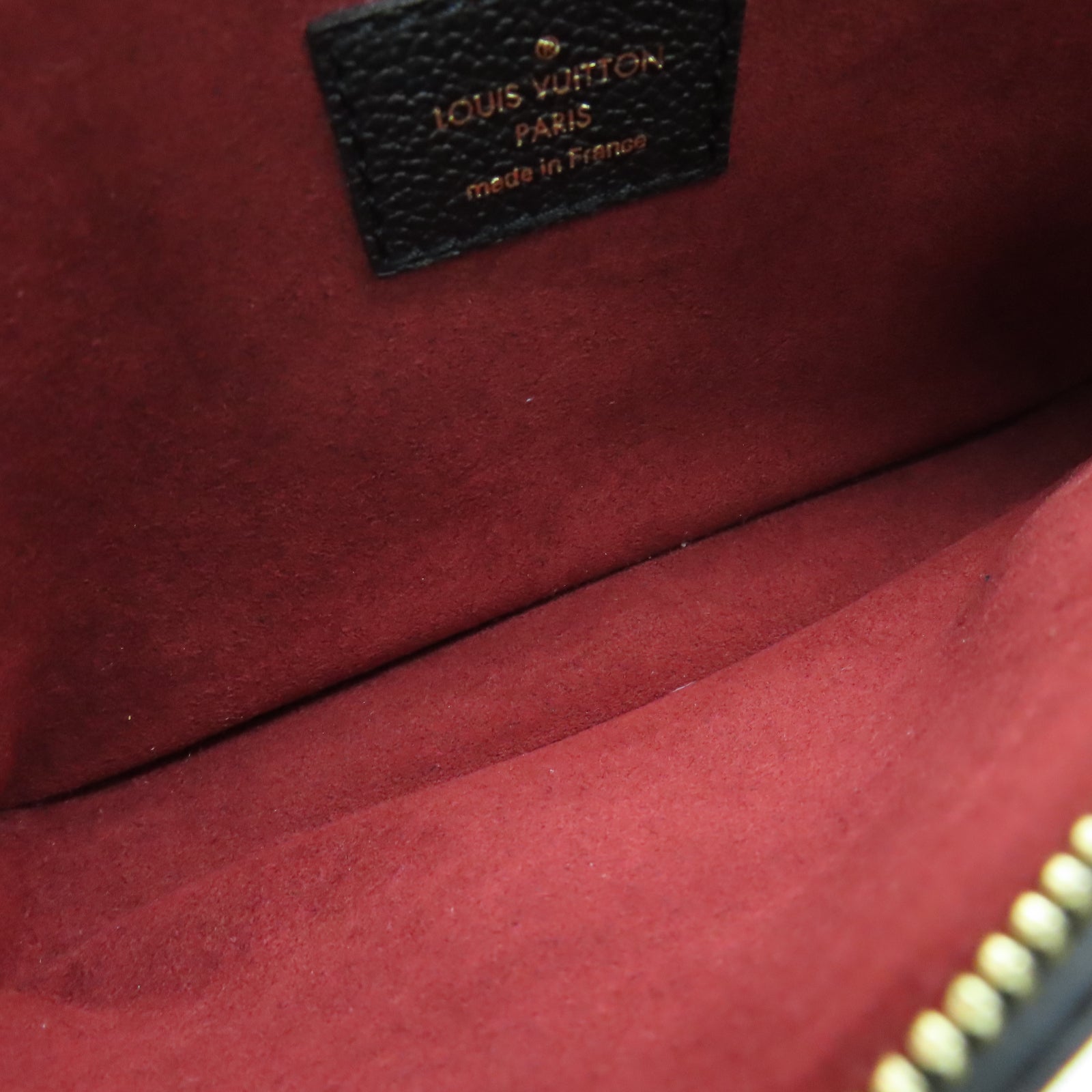 LOUIS VUITTON Mono Empreinte Multi Pochette Accessories金扣肩背袋黑色