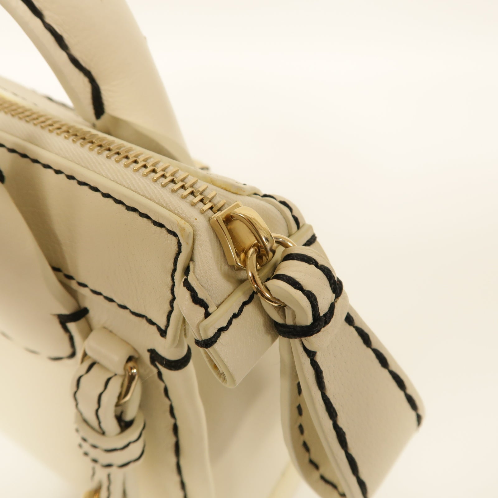 Chloe 牛皮皮革2way Shoulder Bag金扣手挽肩背兩用袋白色
