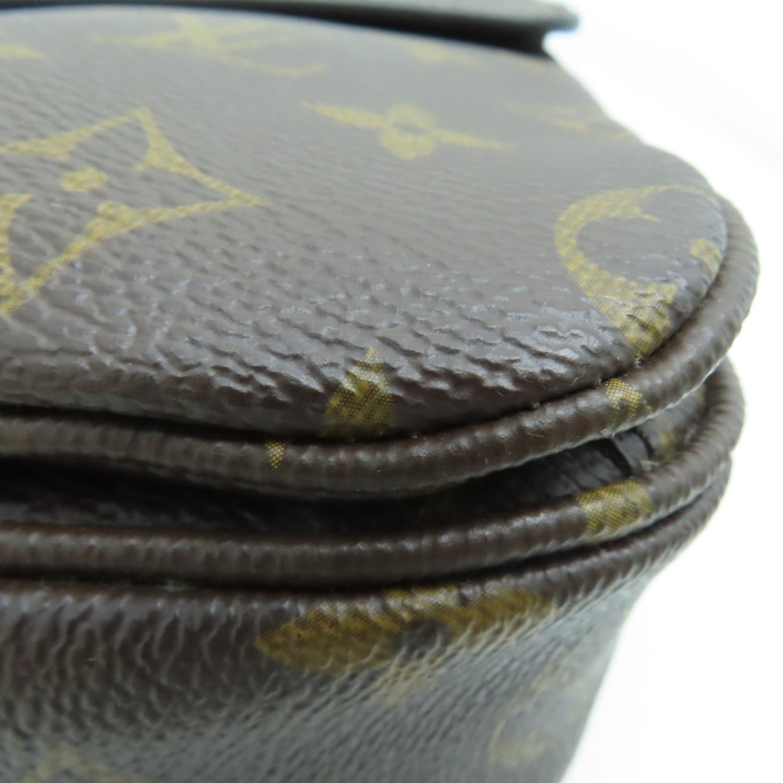 LOUIS VUITTON Monogram Pochette Metis Shoulder Bag Brown