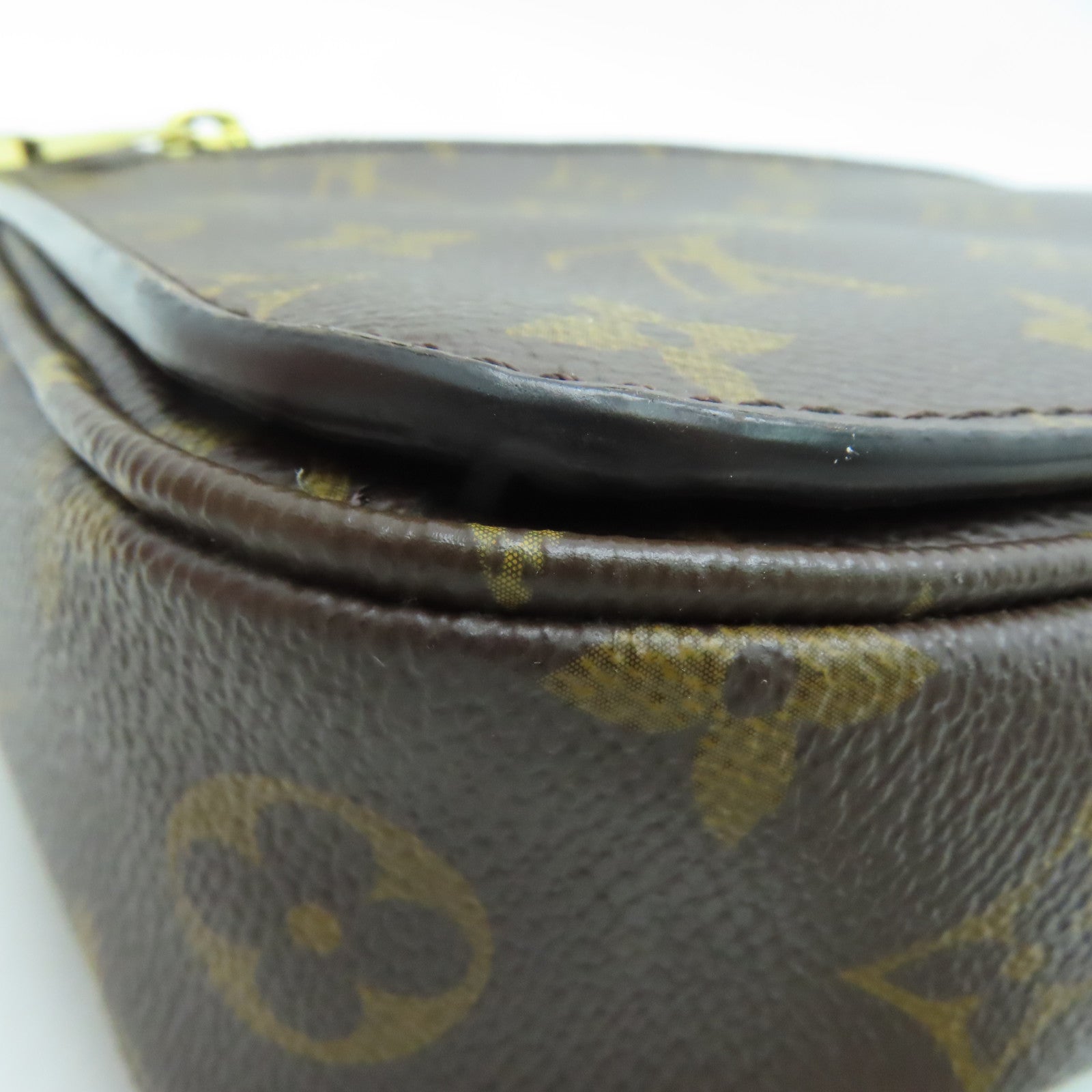 LOUIS VUITTON Monogram Pochette Metis Shoulder Bag Brown