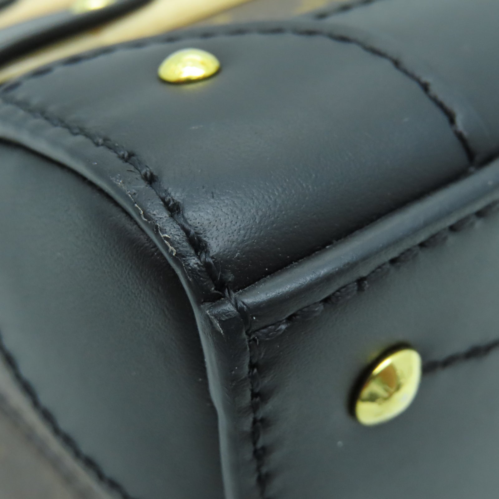 LOUIS VUITTON Monogram Trianon PM金扣手挽肩背兩用袋棕色/黑色