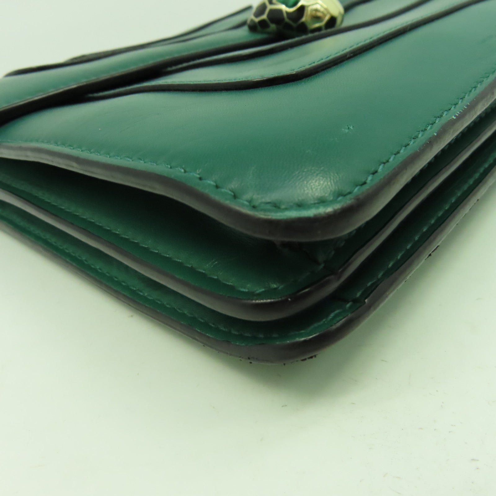 BVLGARI 牛皮皮革Serpenti Forever金扣鏈帶肩背袋綠色