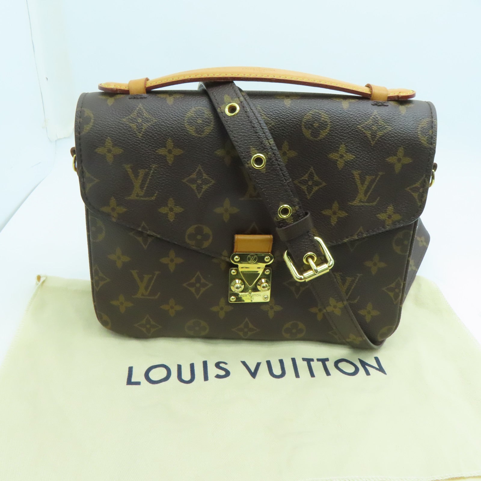 LOUIS VUITTON Monogram Pochette Metis Shoulder Bag Brown