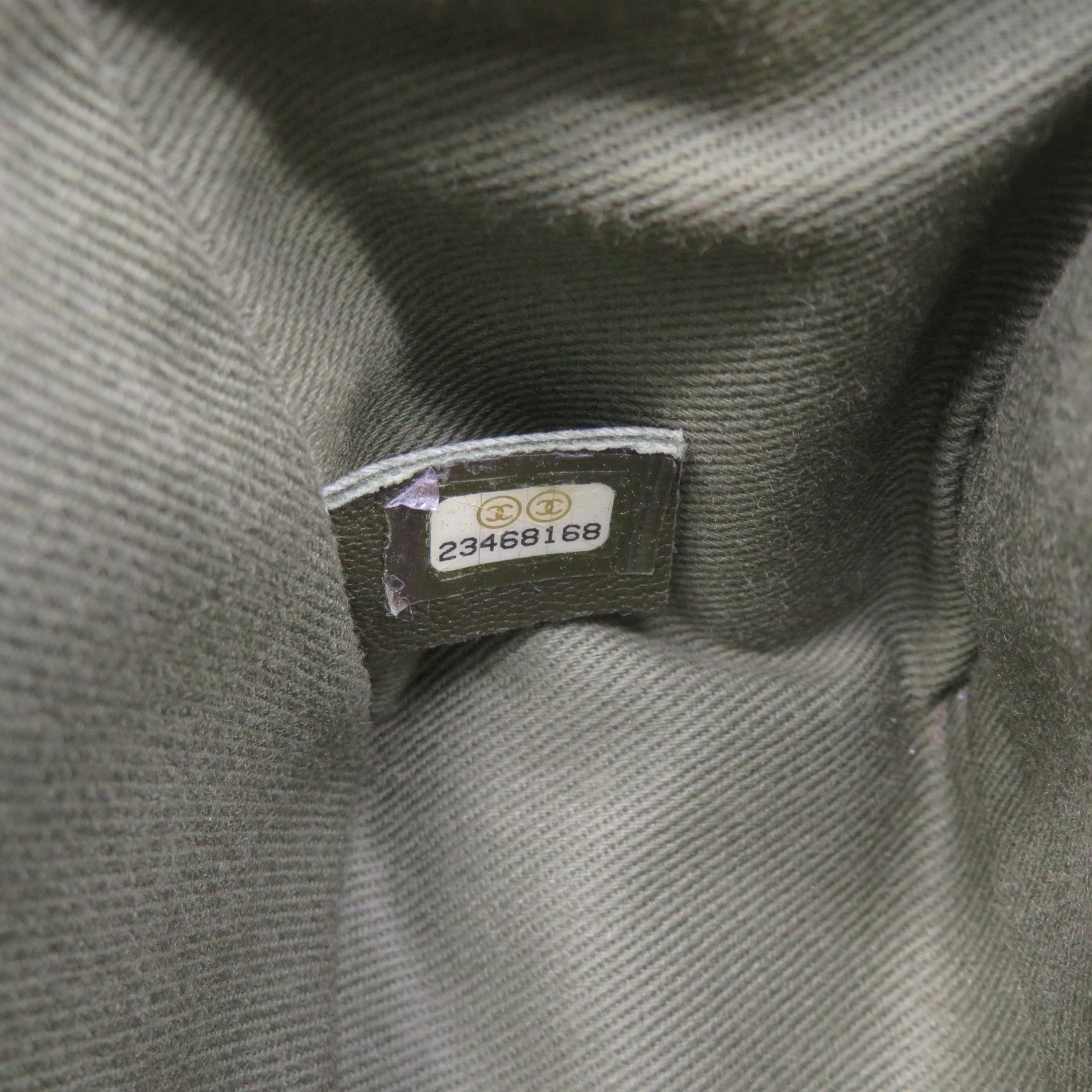 CHANEL 菱格Caviar皮革Boy Chanel Shoulder Bag金扣鏈帶肩背袋藍色