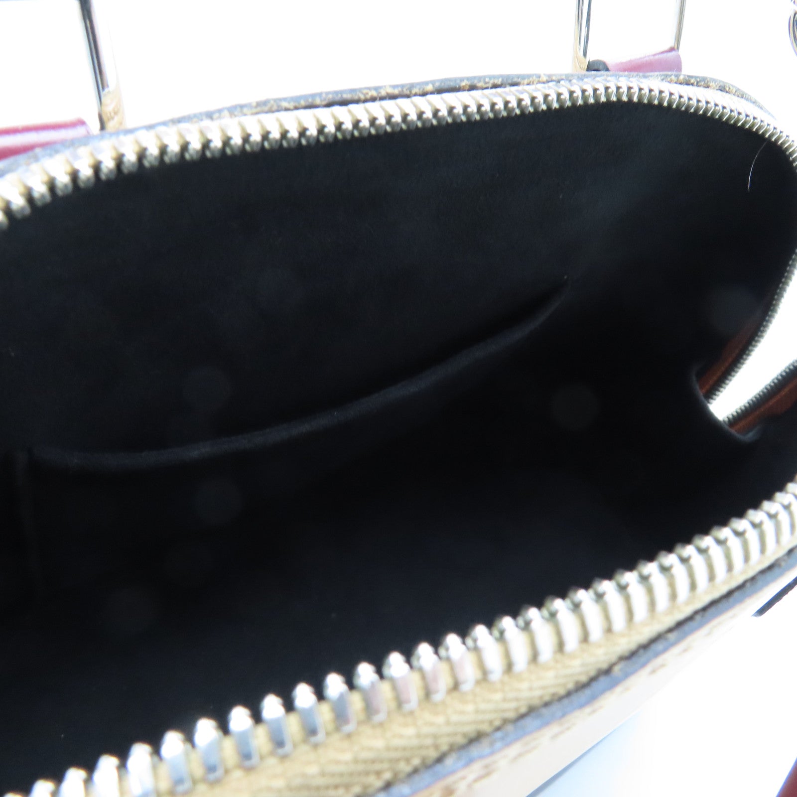 LOUIS VUITTON Epi Alma BB銀扣肩背袋棕色
