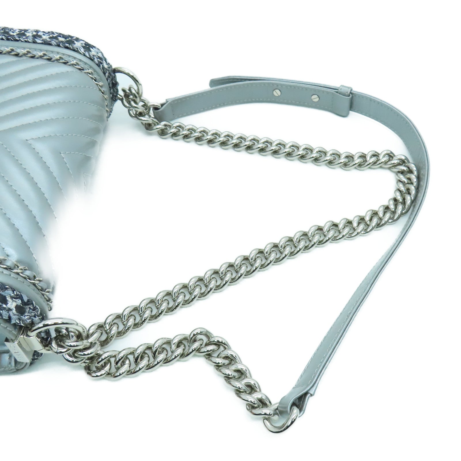 CHANEL 牛皮皮革Boy 25 Chain Shoulder鏈條銀扣肩背袋灰色