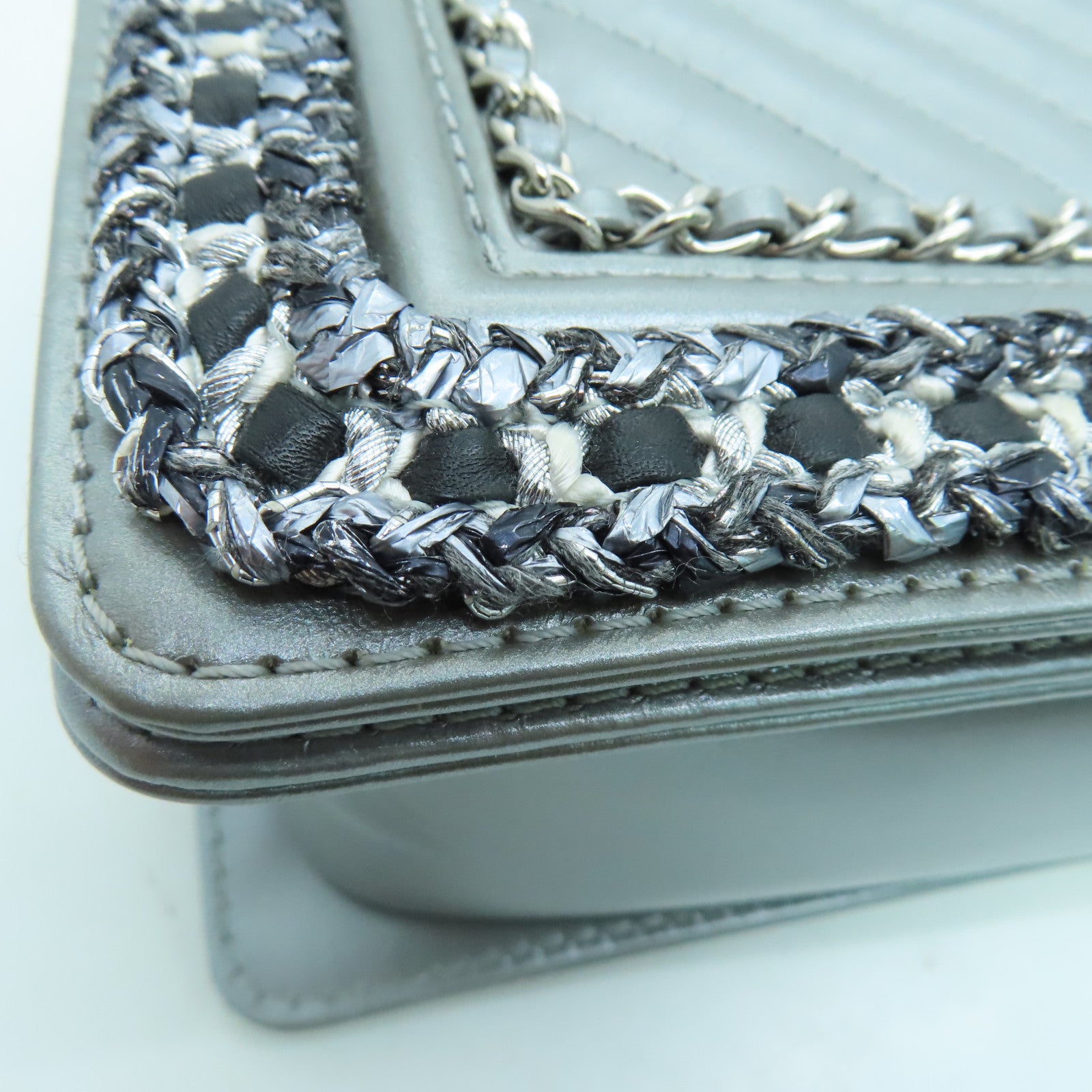 CHANEL 牛皮皮革Boy 25 Chain Shoulder鏈條銀扣肩背袋灰色