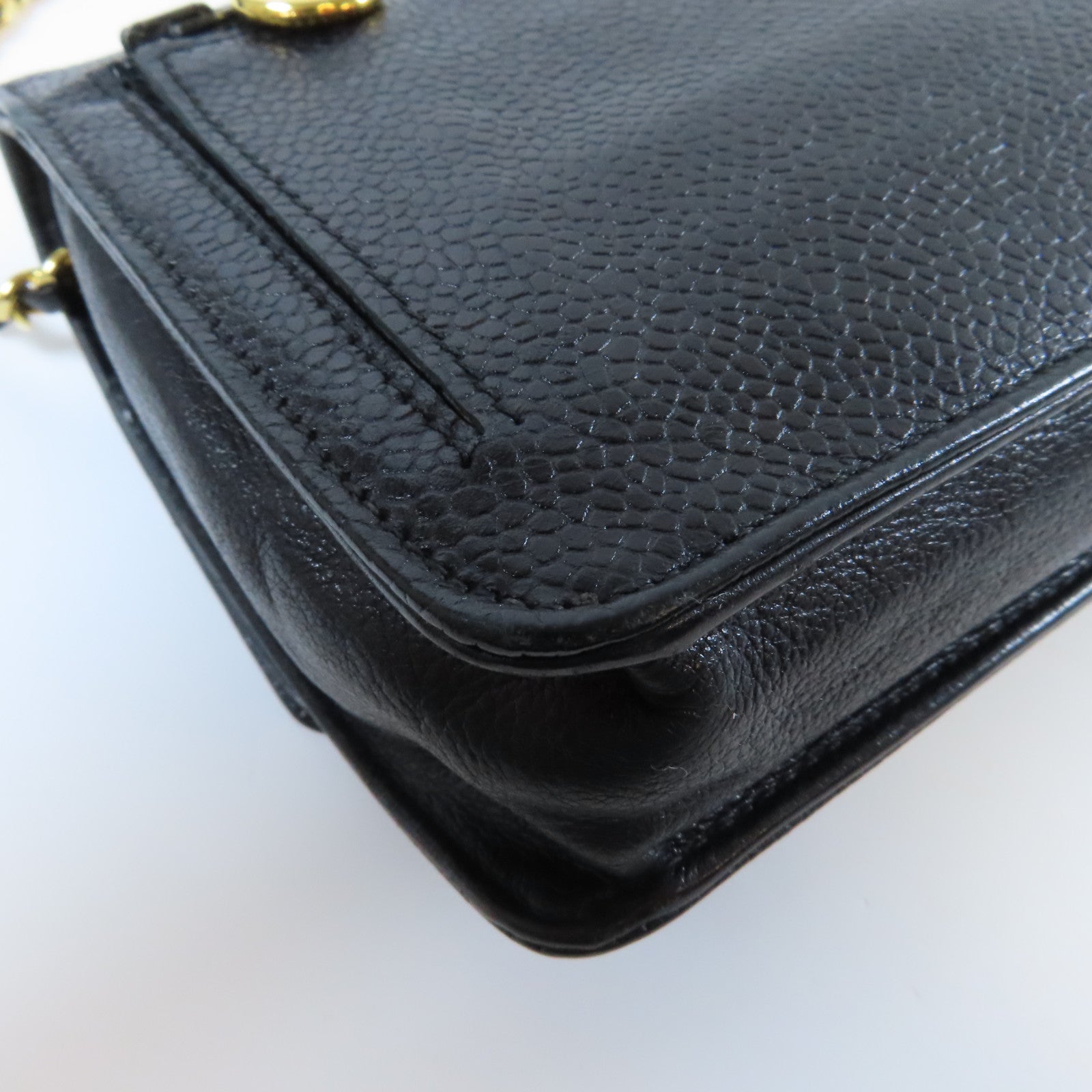 CHANEL Caviar皮革Chain Shoulder Bag金扣肩背袋黑色