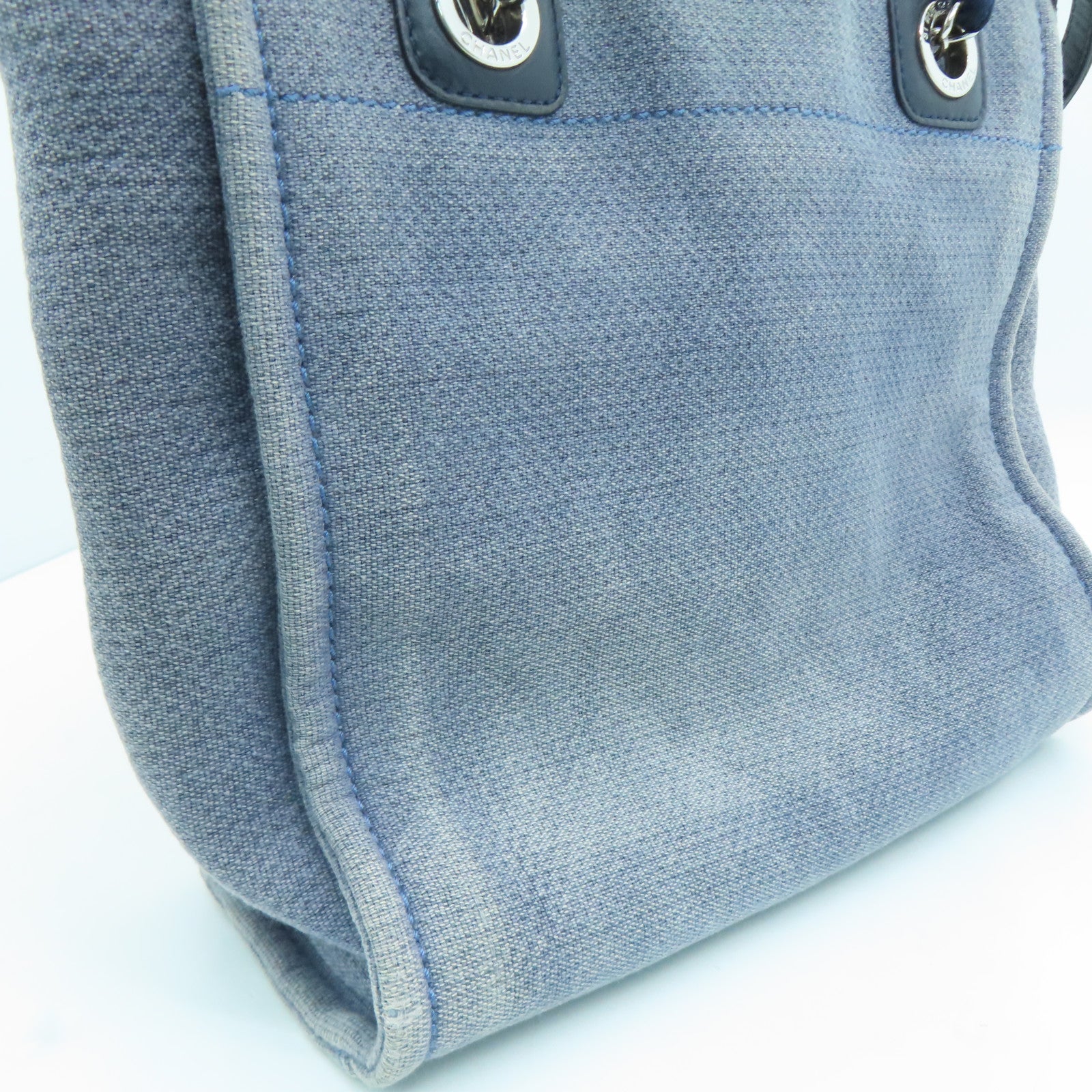 CHANEL 【激減優惠】帆布Deauville Tote Bag銀扣手挽袋藍色