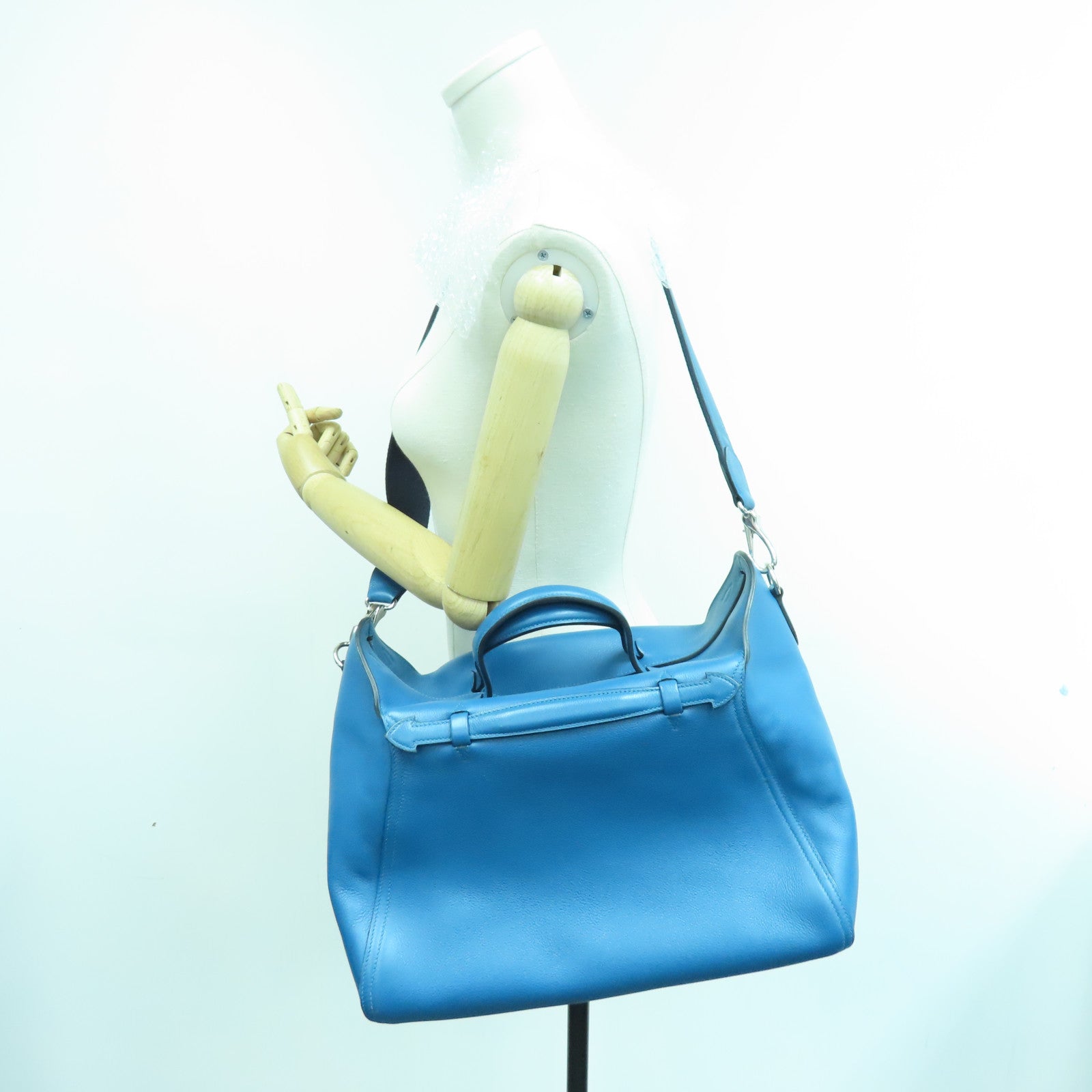 HERMES Evercolor Leather Oxer Silver Buckle Shoulder Bag Blue Colvert Blue