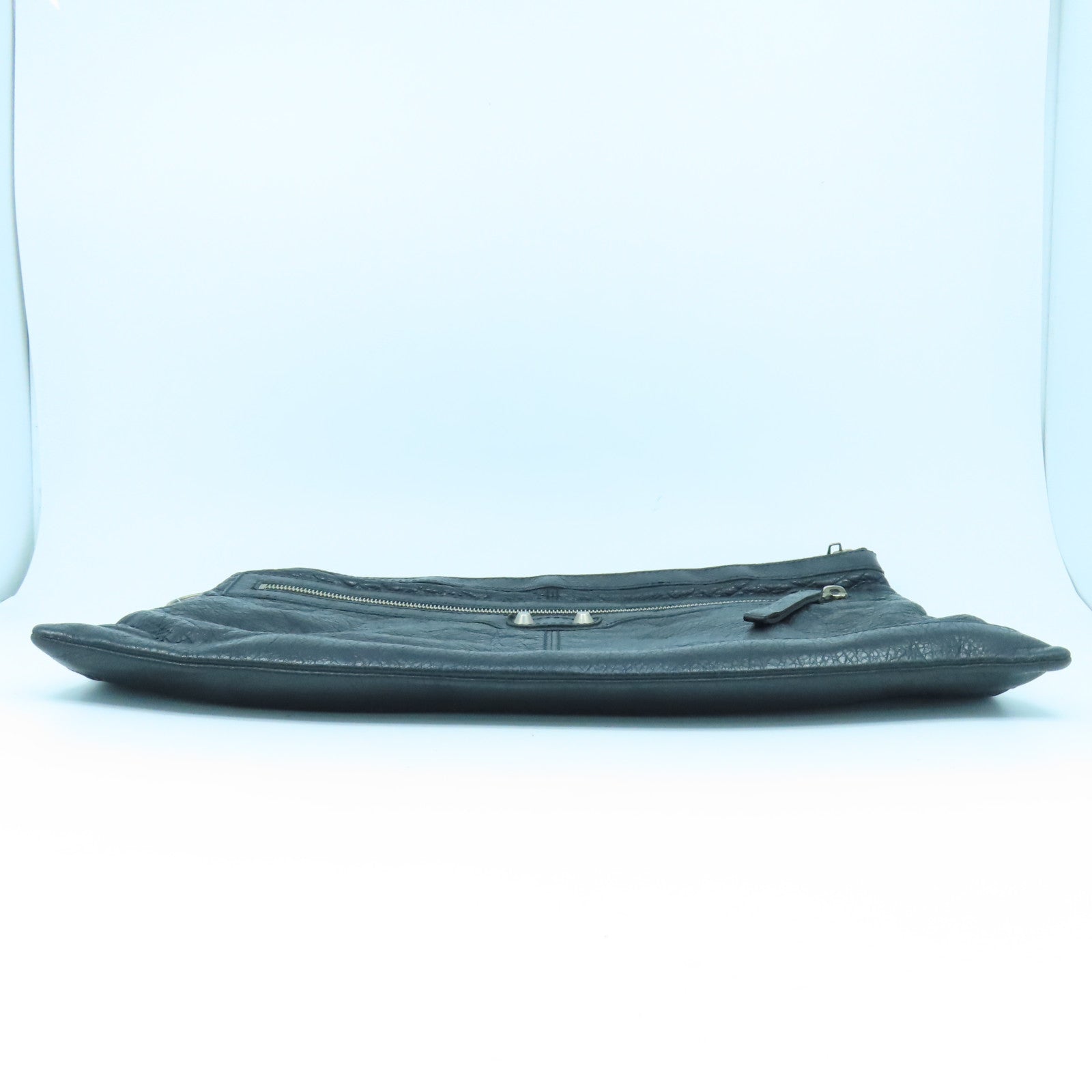 BALENCIAGA 牛皮皮革Clutch Bag银扣手拿包黑色