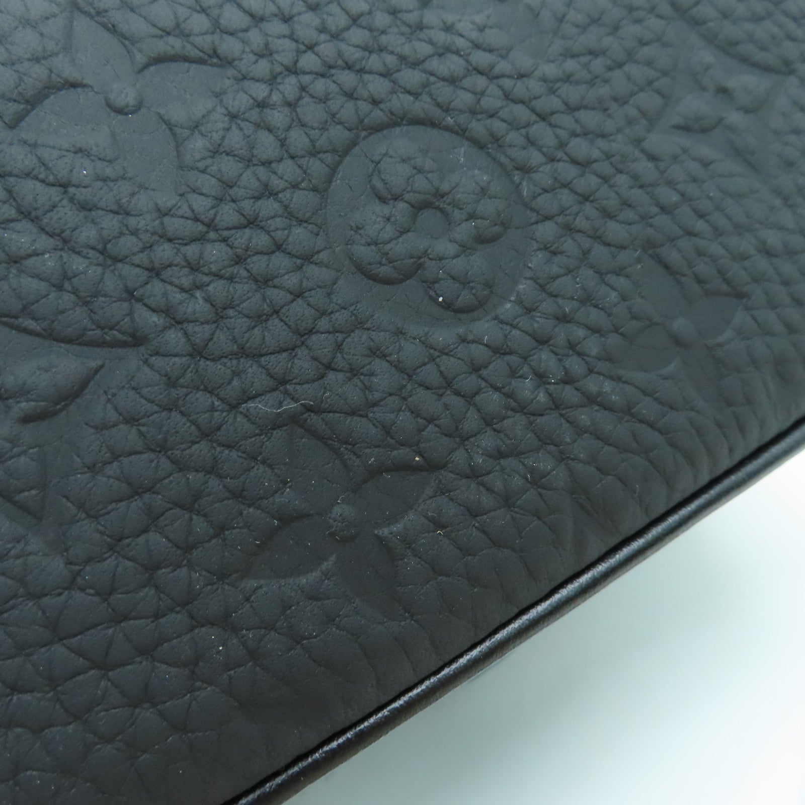 LOUIS VUITTON Monogram Mini Soft Trunk One Shoulder肩背袋黑色
