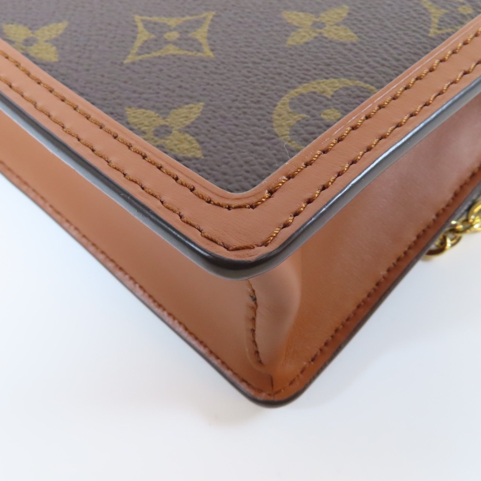 LOUIS VUITTON Monogram Reverse Dauphine金扣鏈帶肩背袋啡色