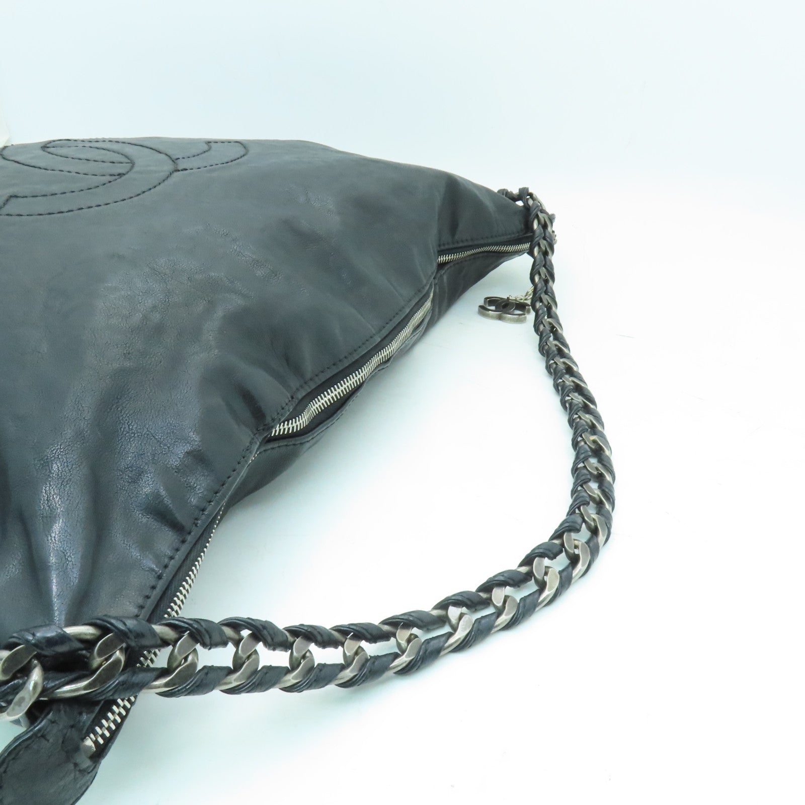 CHANEL 牛皮皮革Chain Shoulder Bag銀扣鏈帶肩背袋黒色