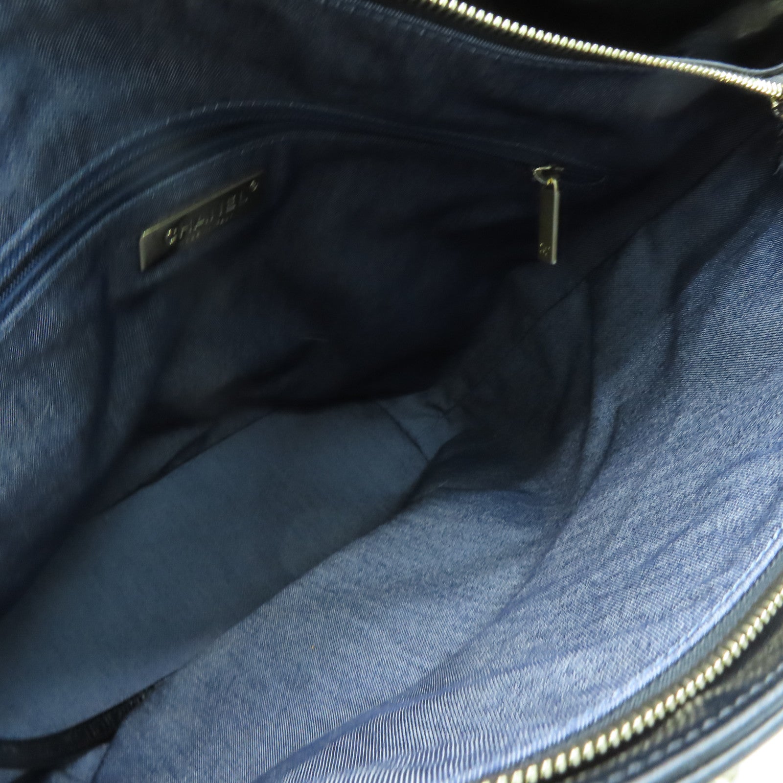 CHANEL 【激減優惠】菱格皮革Shoulder Bag金扣肩背袋黑色