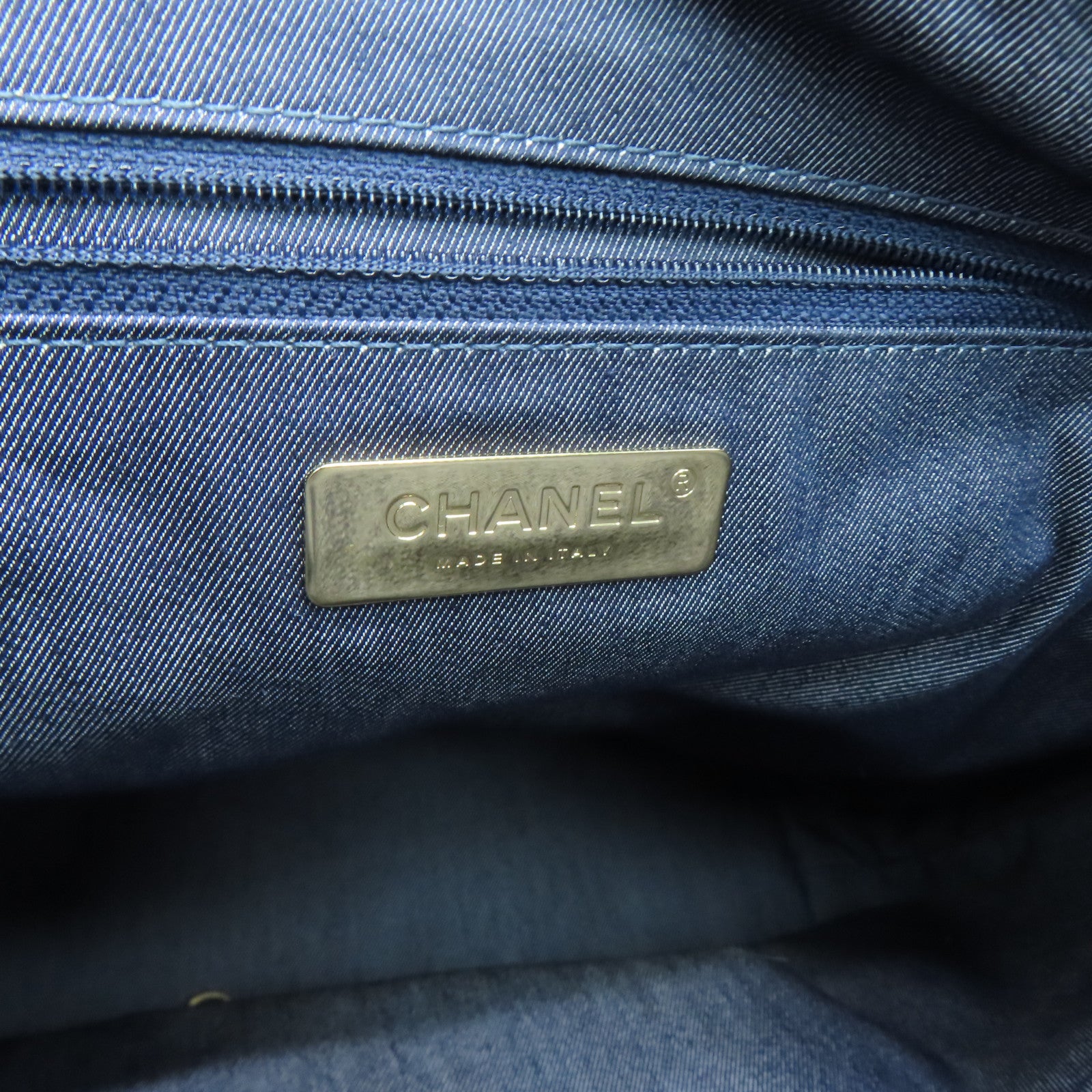 CHANEL 【激減優惠】菱格皮革Shoulder Bag金扣肩背袋黑色