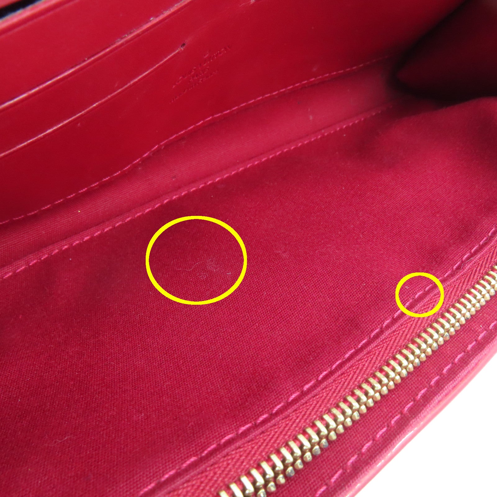 LOUIS VUITTON Monogram Vernis Sunset Boulevard Gold Buckle Shoulder Bag Red
