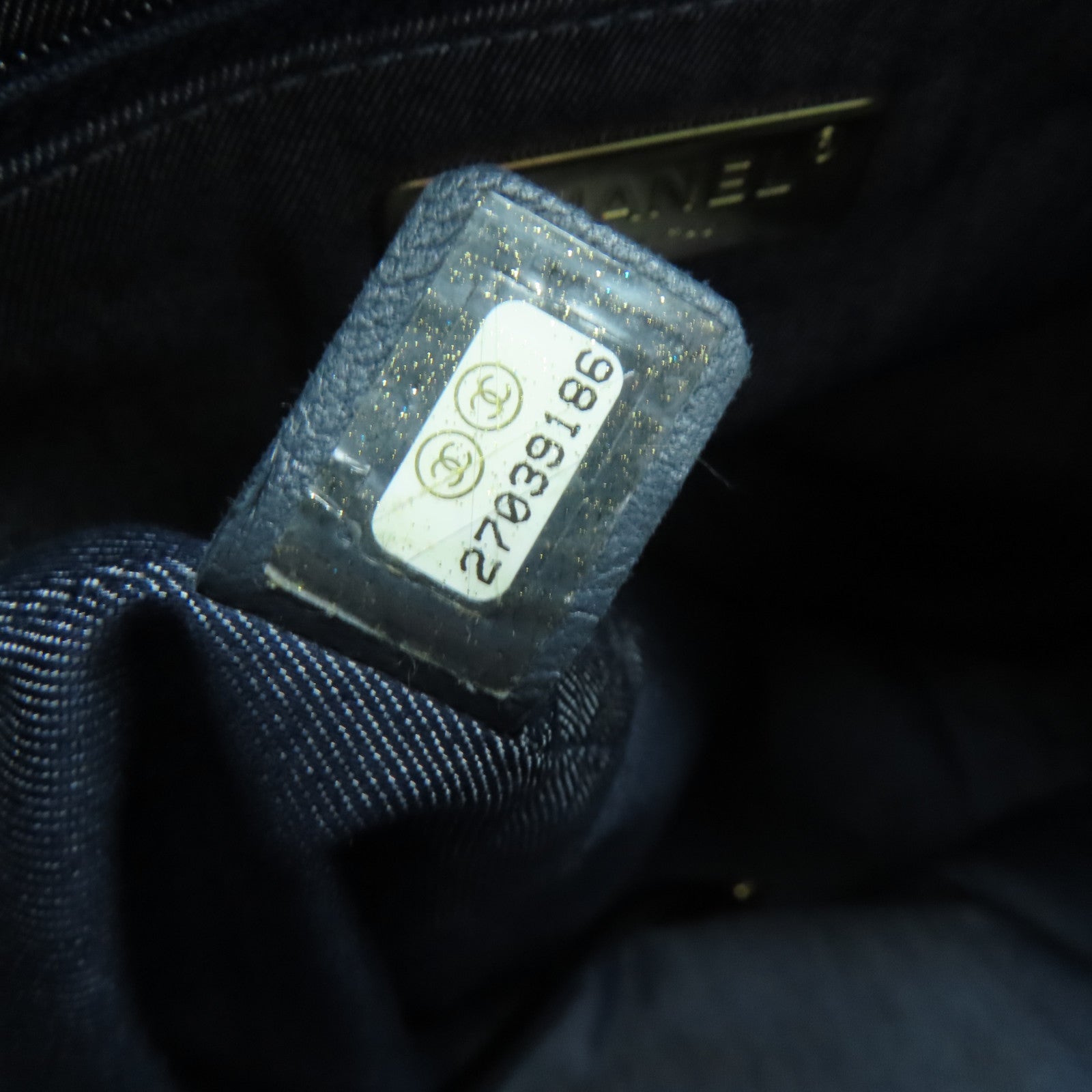 CHANEL 【激減優惠】菱格皮革Shoulder Bag金扣肩背袋黑色