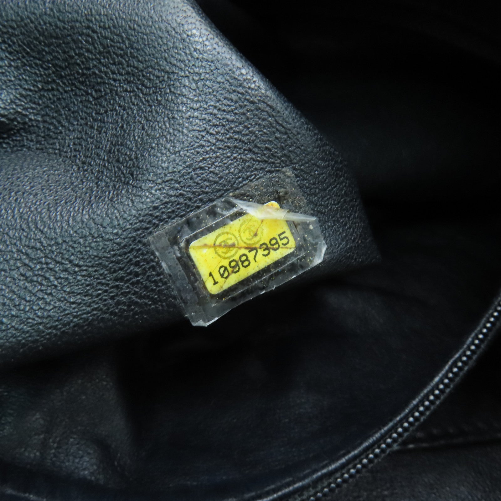 CHANEL 牛皮皮革Chain Shoulder Bag銀扣鏈帶肩背袋黒色