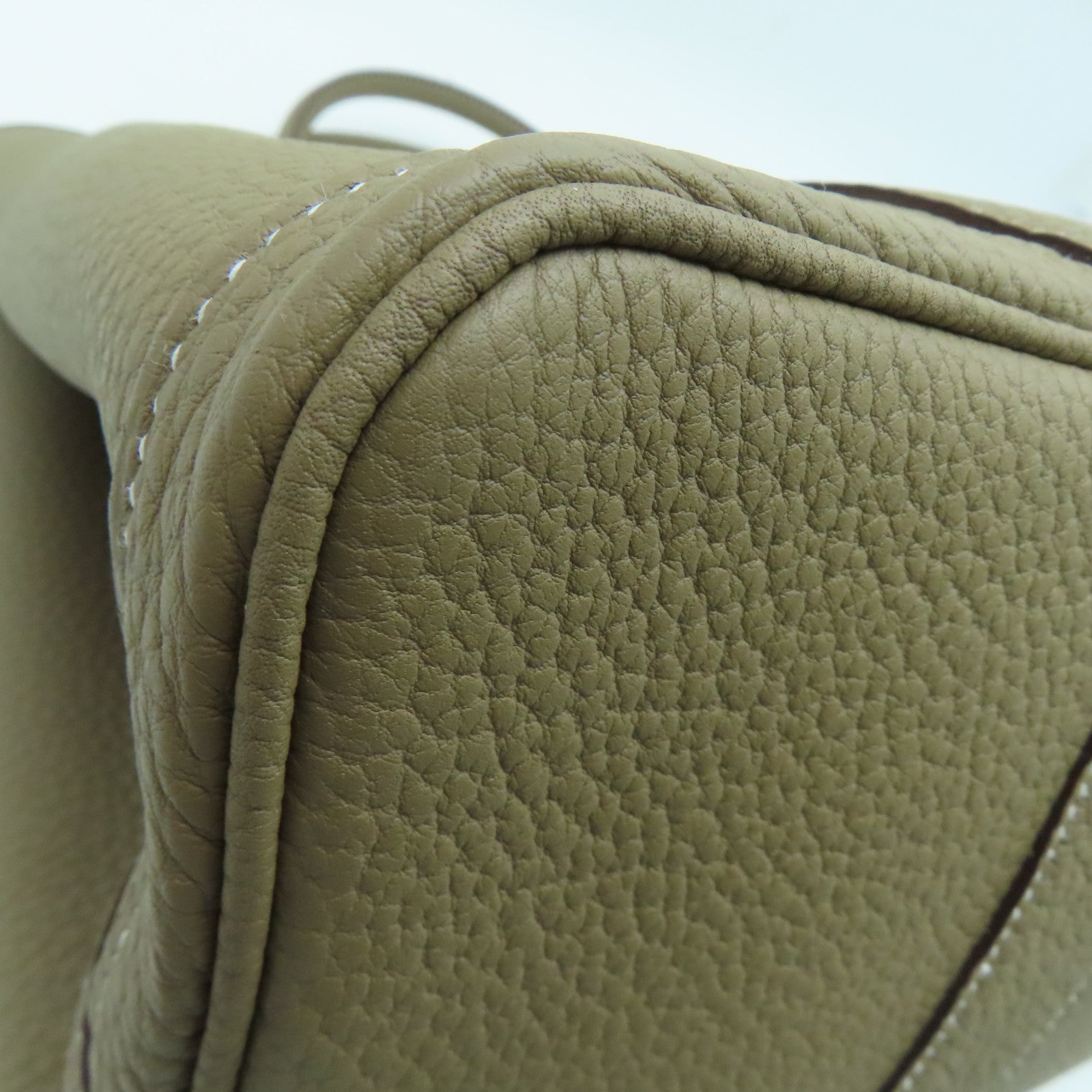 HERMES Taurillon Clemence皮革GardenParty PM银扣手挽袋大象灰